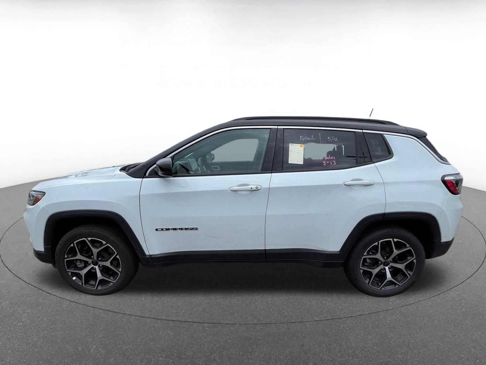Thumbnail: 2025 Jeep Compass - 8
