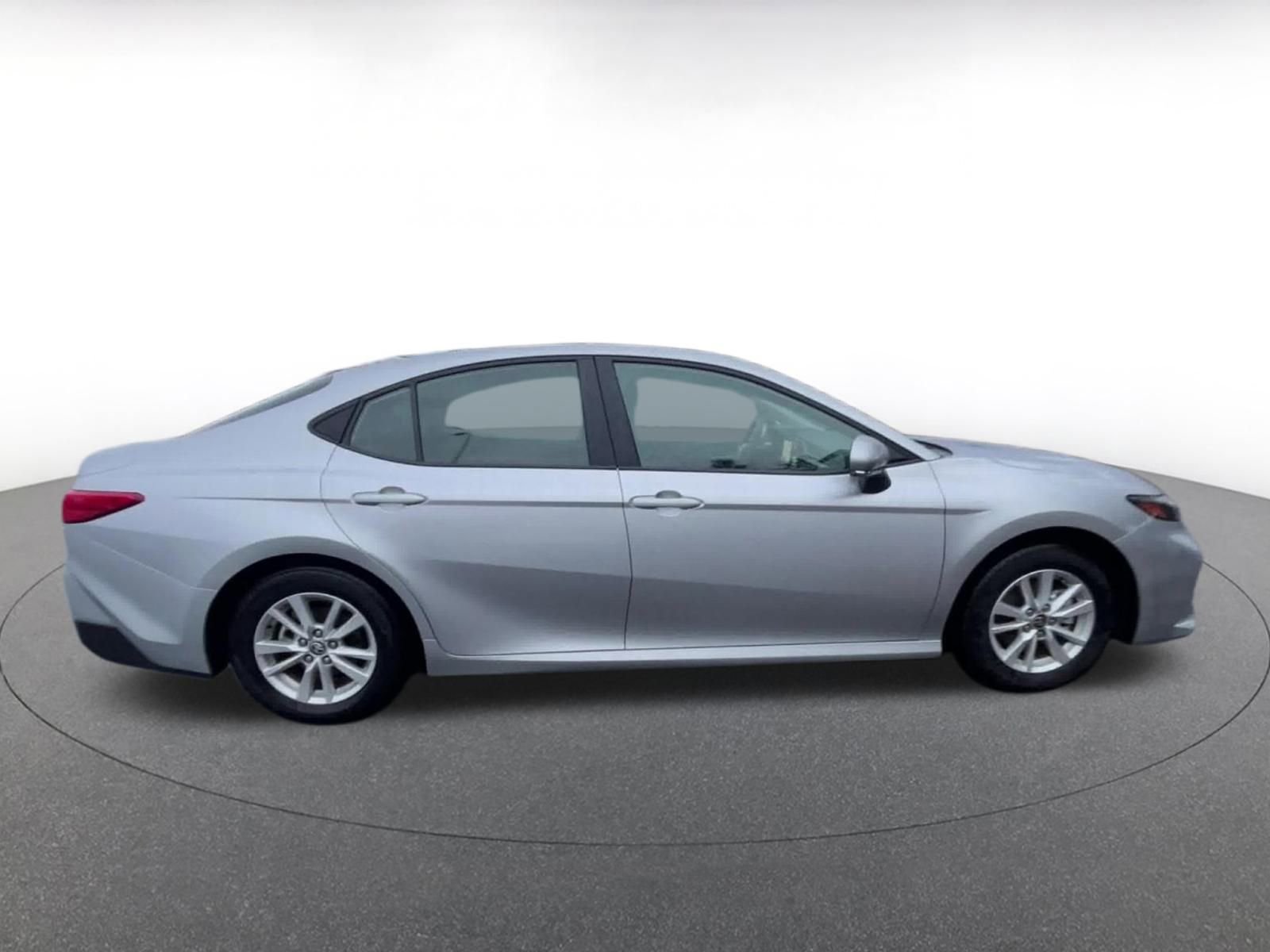 Thumbnail: 2025 Toyota Camry - 16