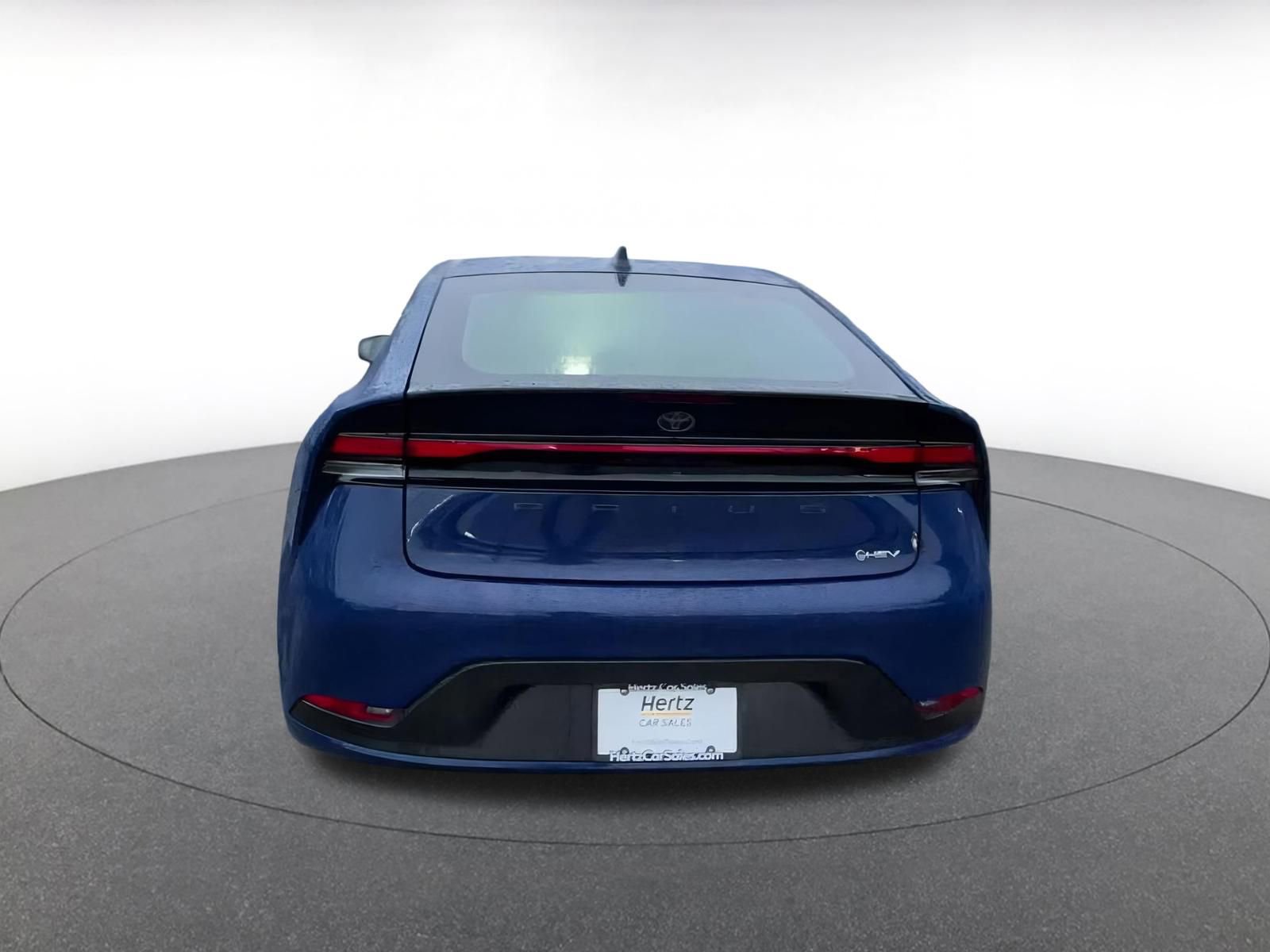 Thumbnail: 2025 Toyota Prius - 12