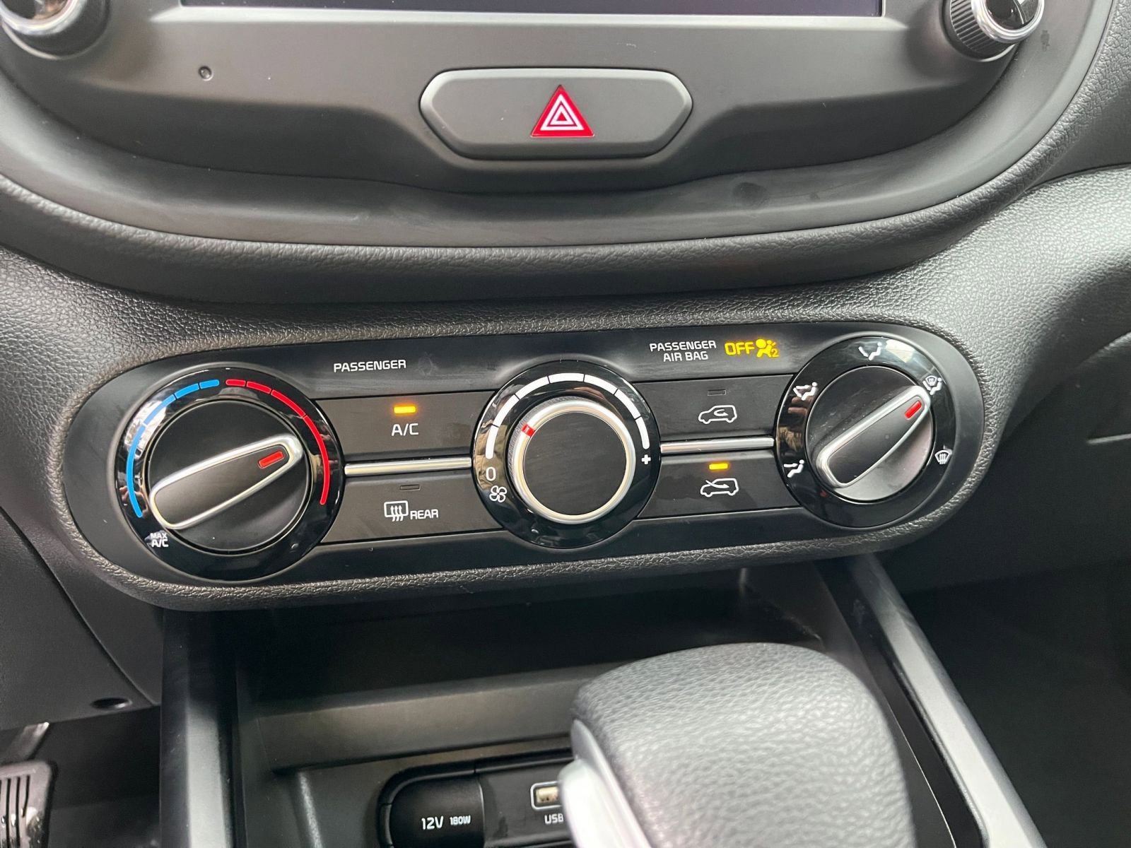 Thumbnail: 2025 Kia Soul - 23