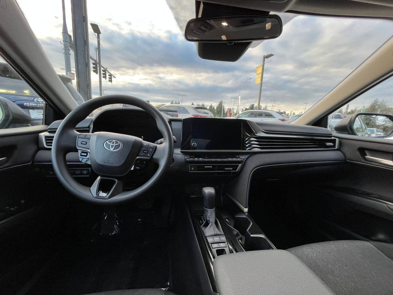 Thumbnail: 2025 Toyota Camry - 34