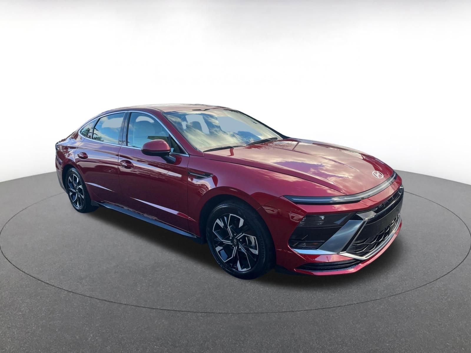 Thumbnail: 2025 Hyundai Sonata - 1