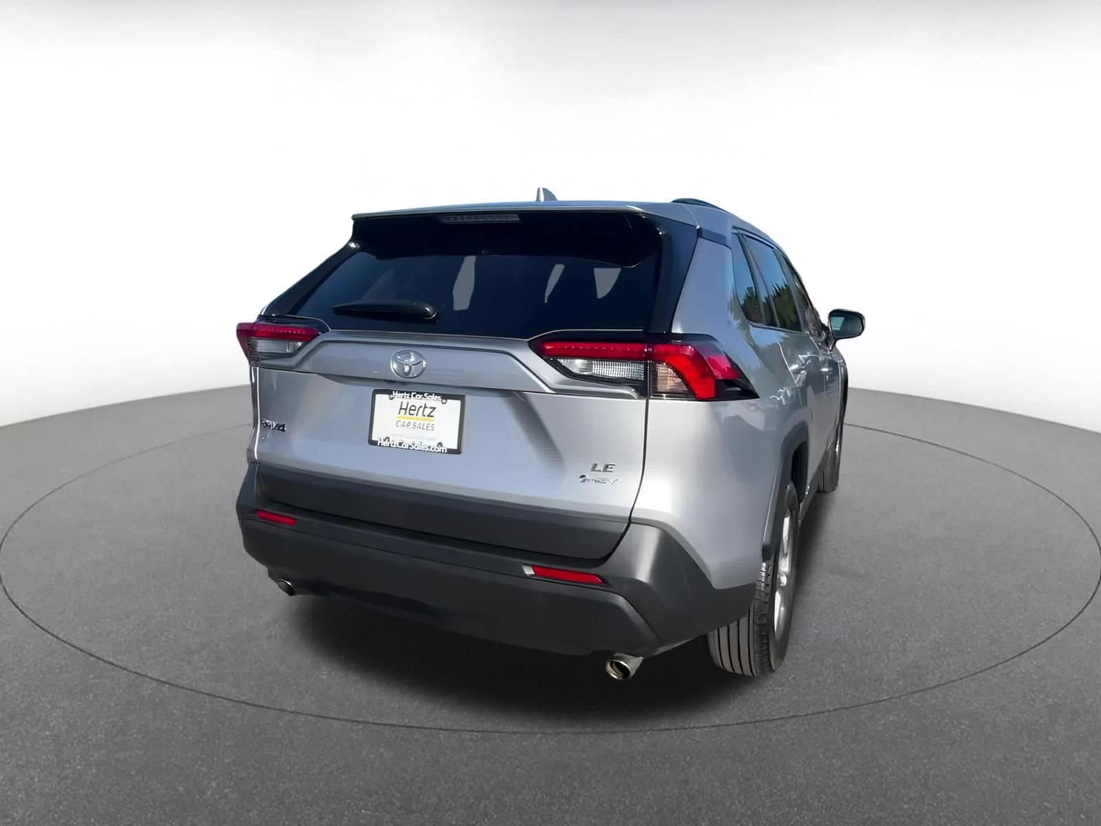 Thumbnail: 2025 Toyota RAV4 - 15