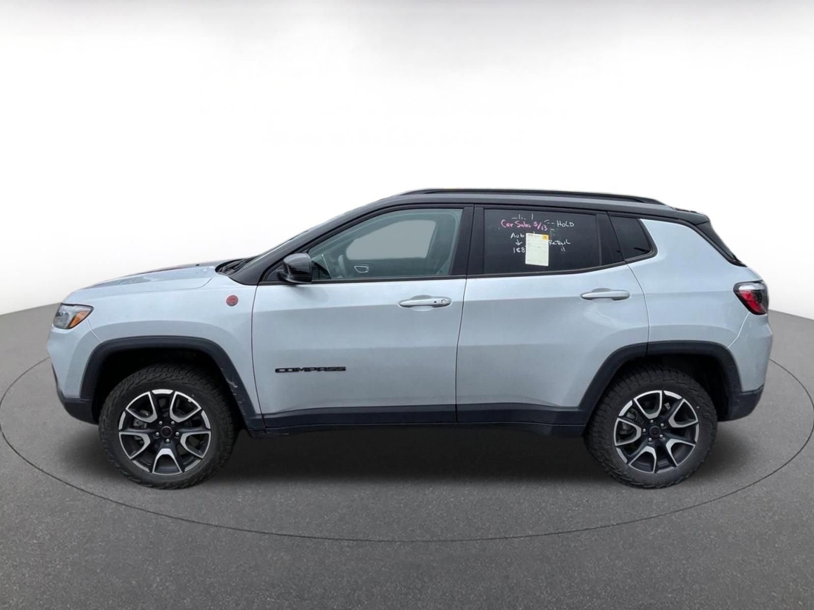 Thumbnail: 2025 Jeep Compass - 8