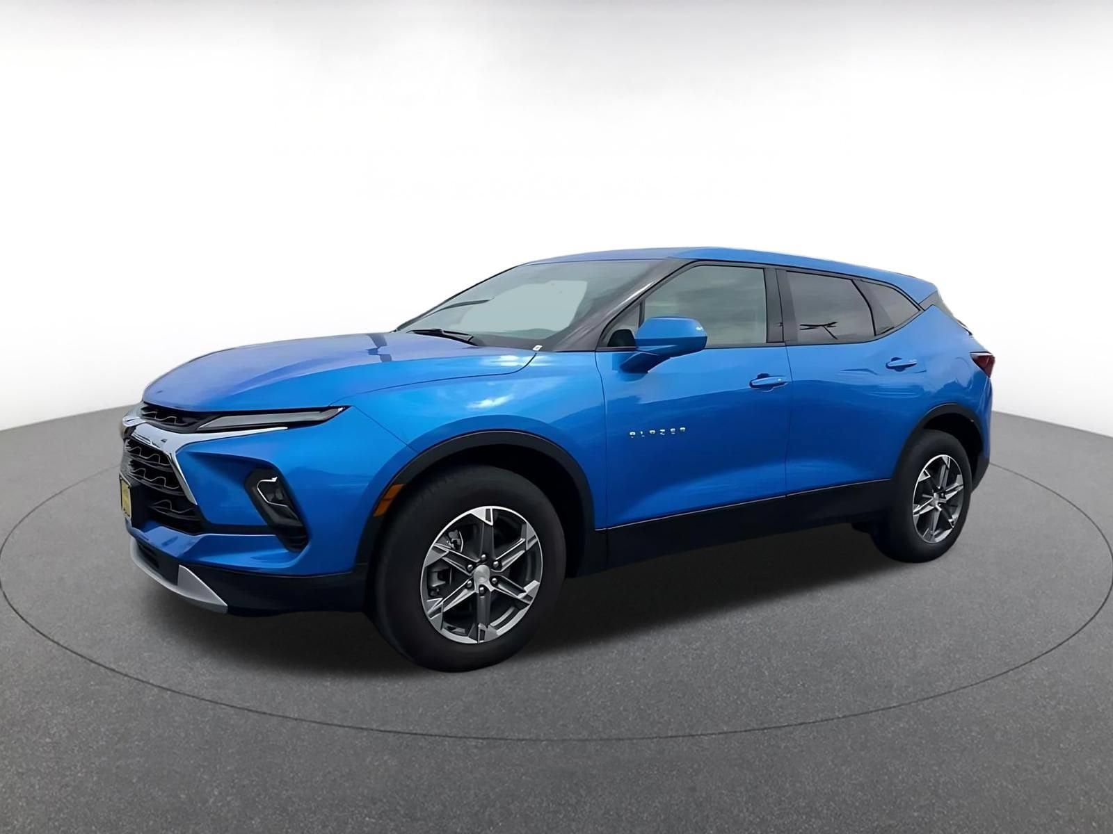 Thumbnail: 2025 Chevrolet Blazer - 8