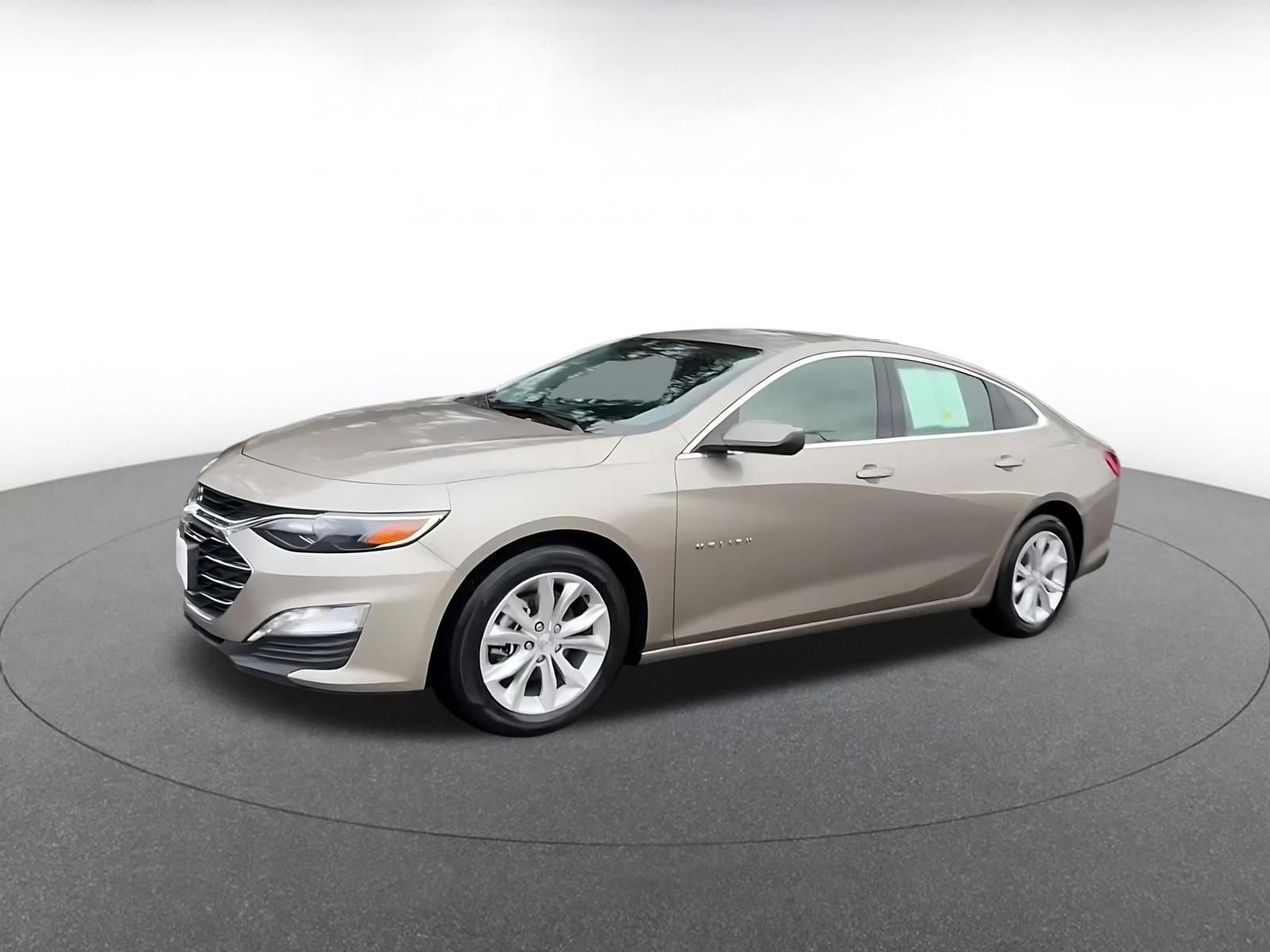 Thumbnail: 2024 Chevrolet Malibu - 8