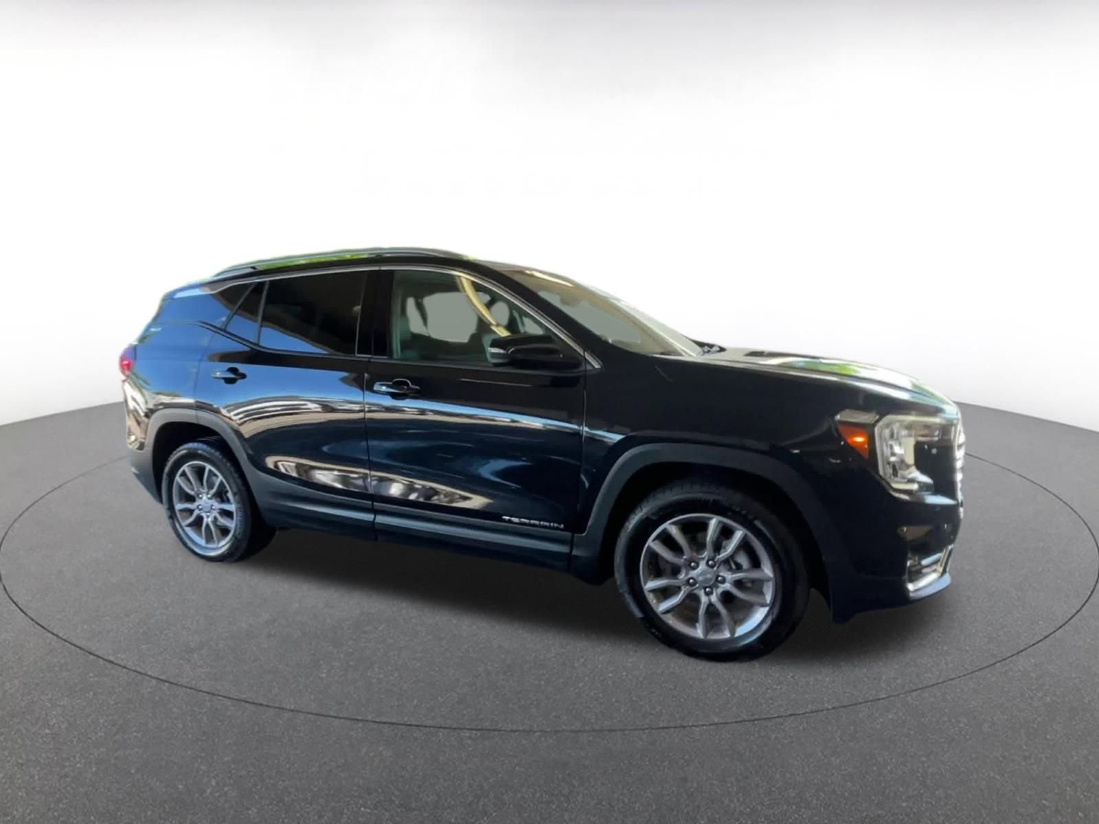 Thumbnail: 2024 GMC Terrain - 2