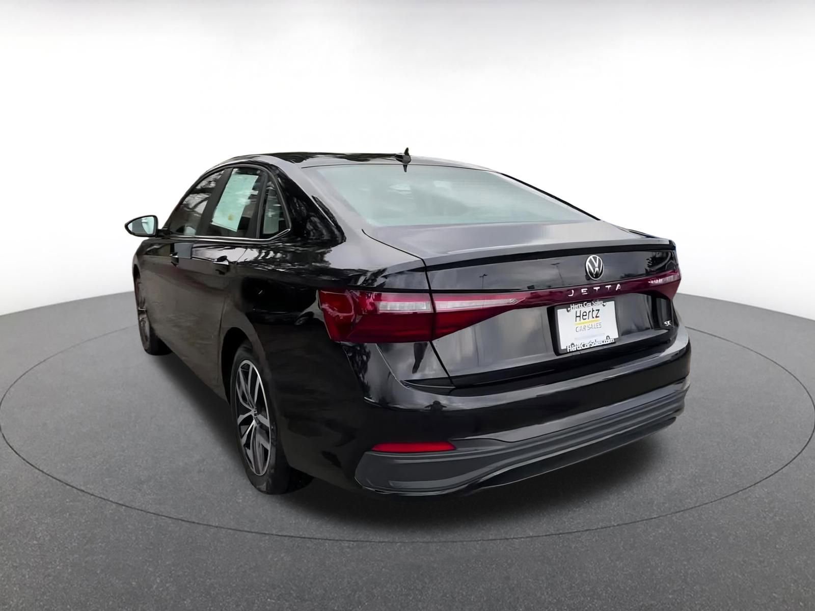 Thumbnail: 2025 Volkswagen Jetta - 11