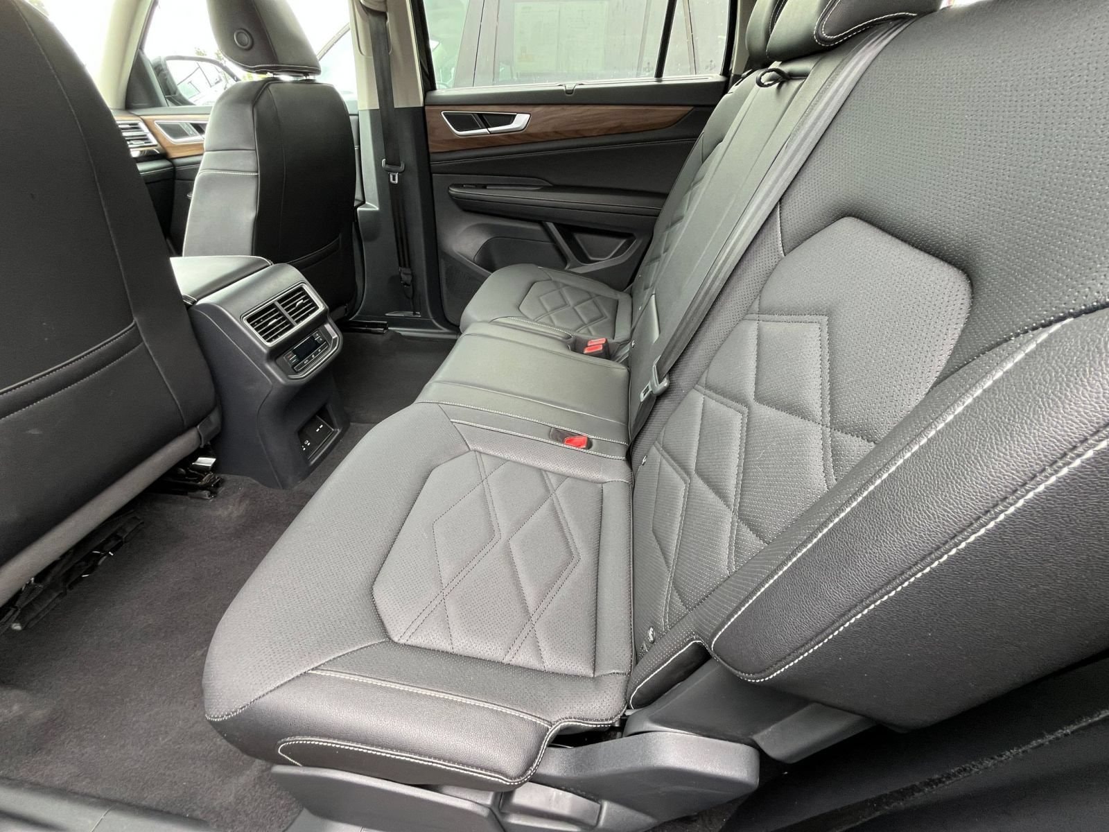 Thumbnail: 2026 Volkswagen Atlas - 28