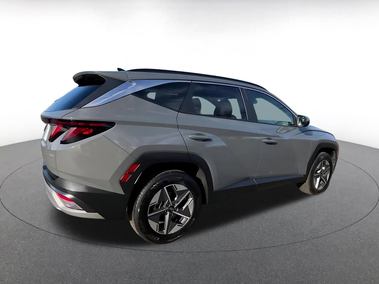 Thumbnail: 2025 Hyundai Tucson - 15
