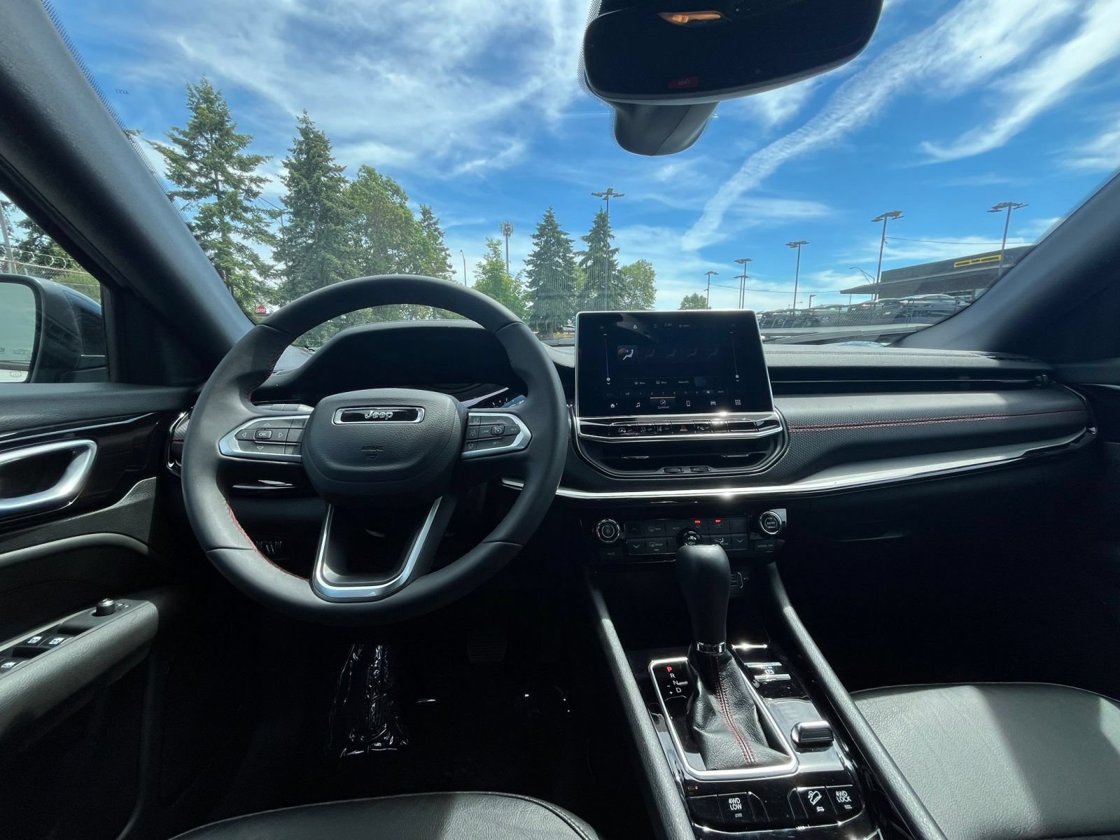 Thumbnail: 2025 Jeep Compass - 33