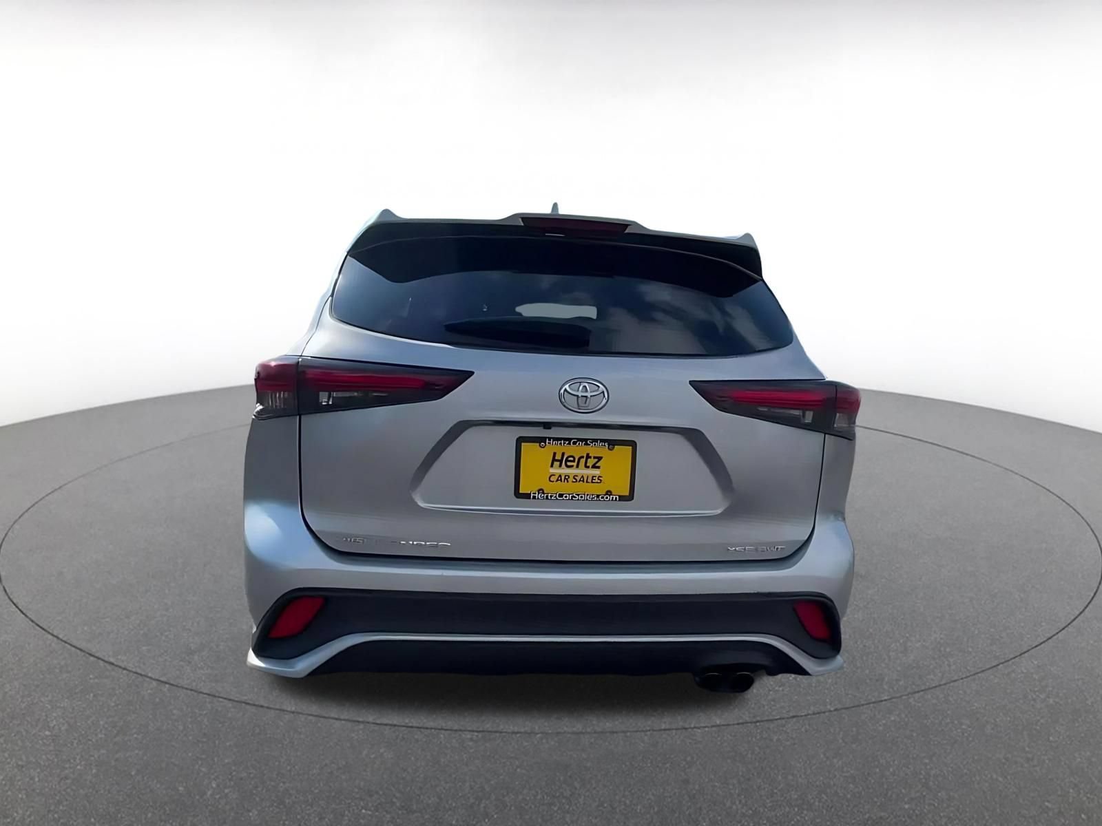Thumbnail: 2025 Toyota Highlander - 12