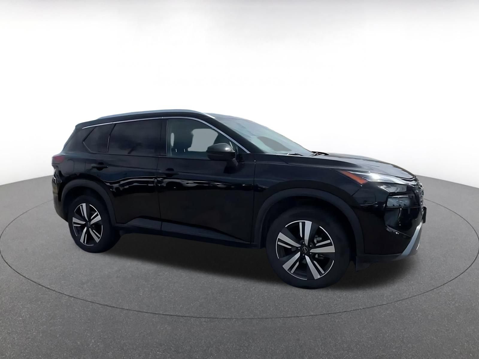 Thumbnail: 2026 Nissan Rogue - 2