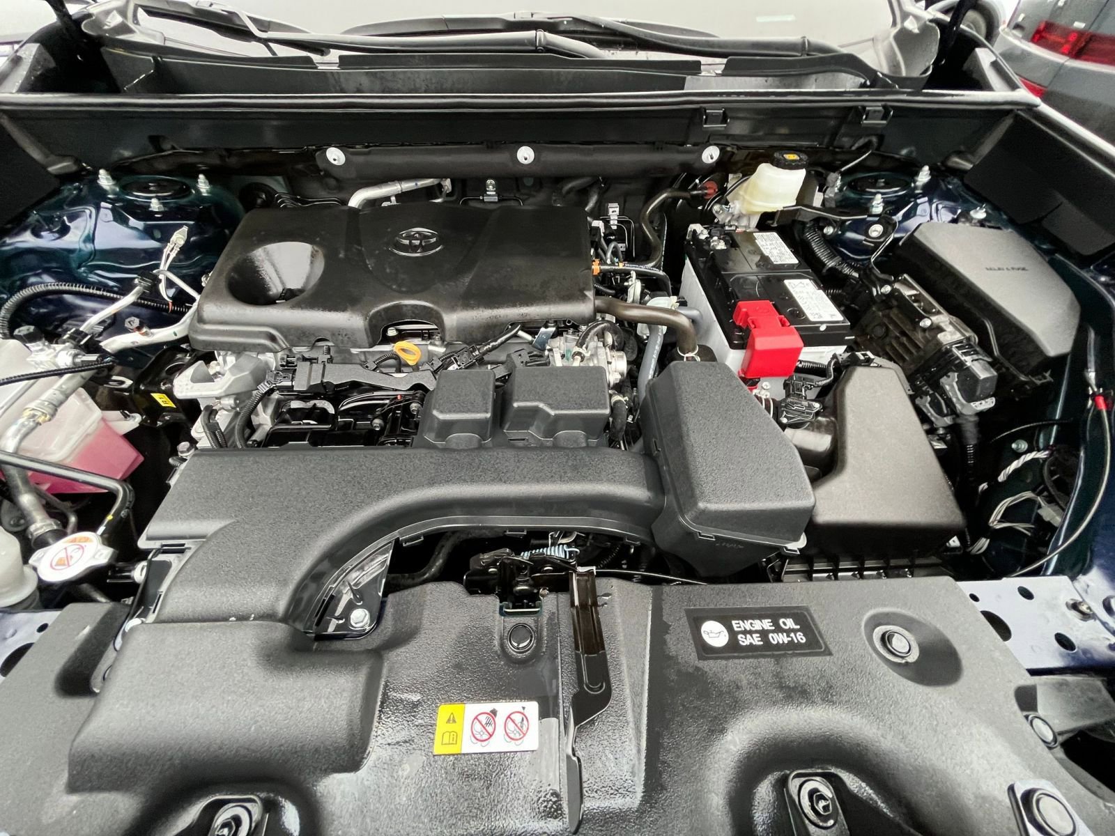 Thumbnail: 2025 Toyota RAV4 - 34