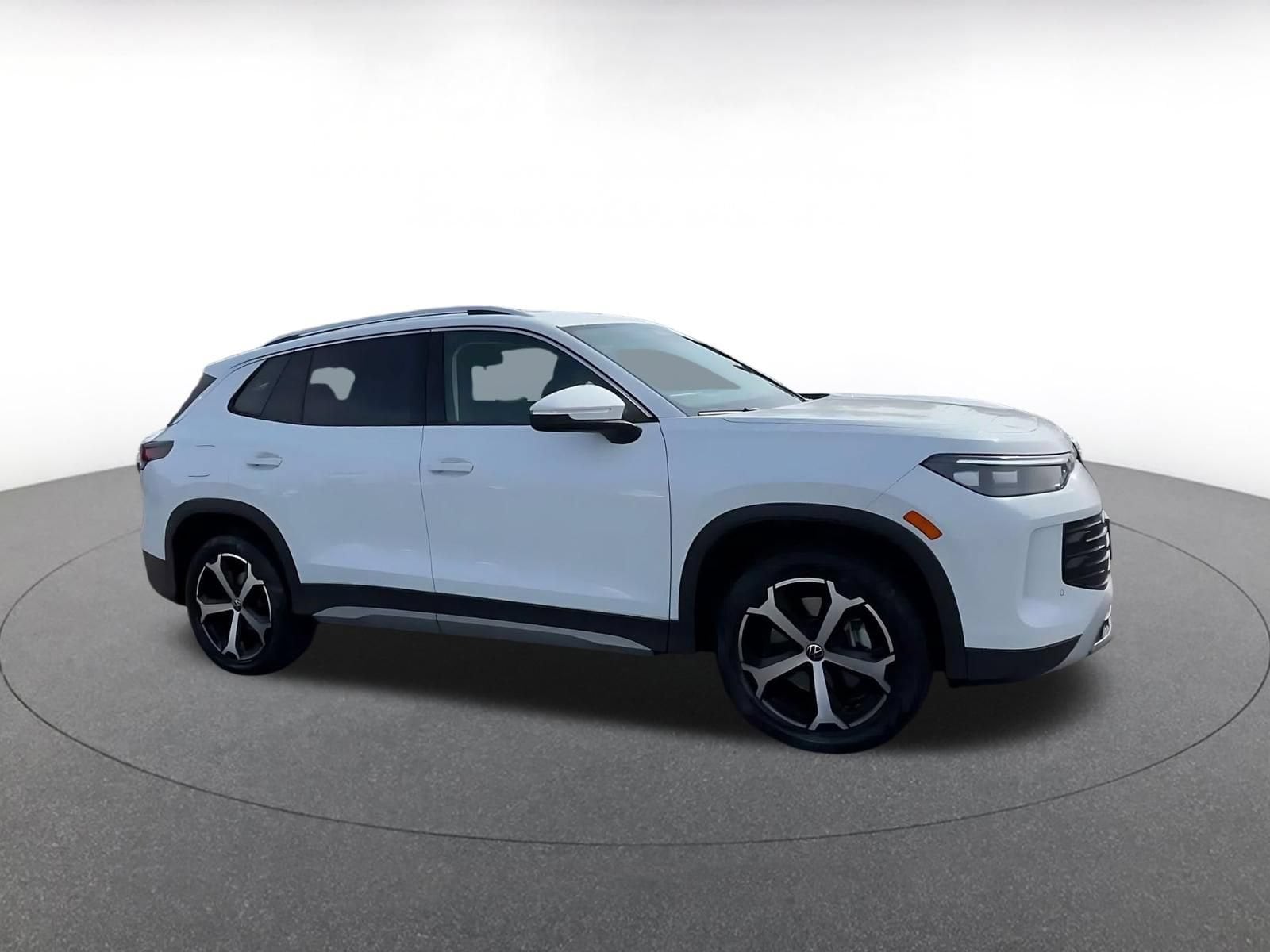 Thumbnail: 2026 Volkswagen Tiguan - 2