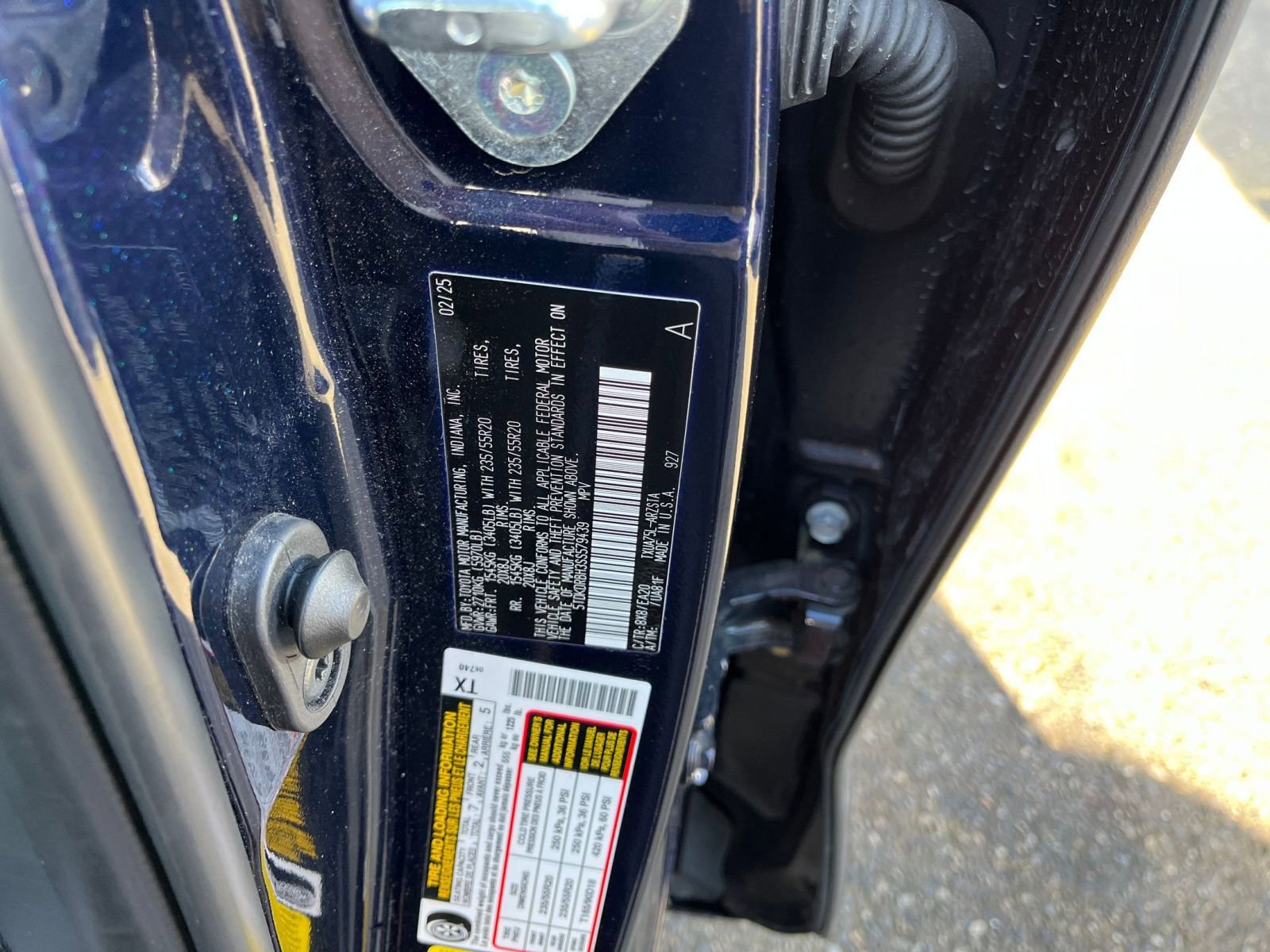 Thumbnail: 2025 Toyota Highlander - 32