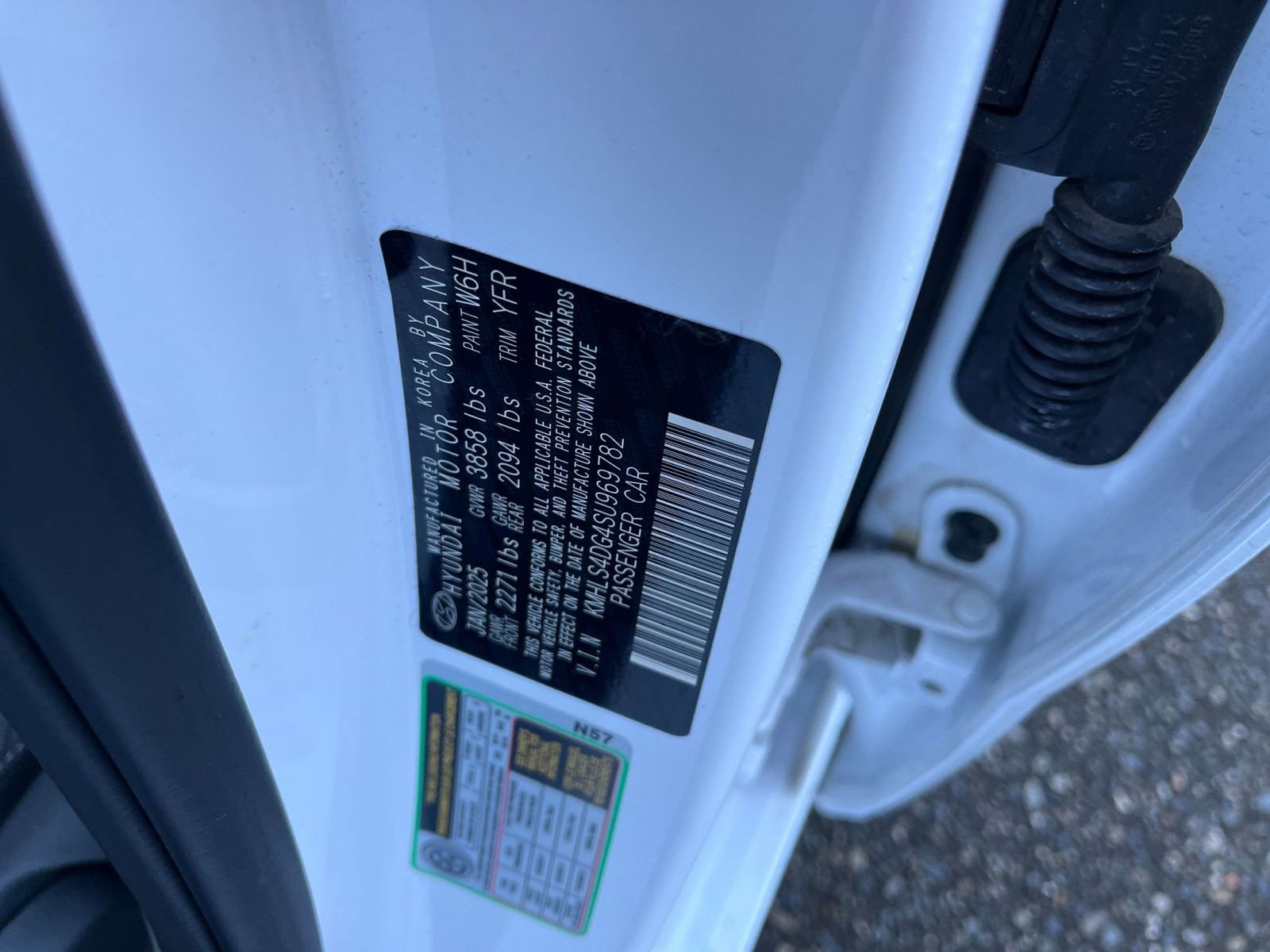 Thumbnail: 2025 Hyundai Elantra - 30