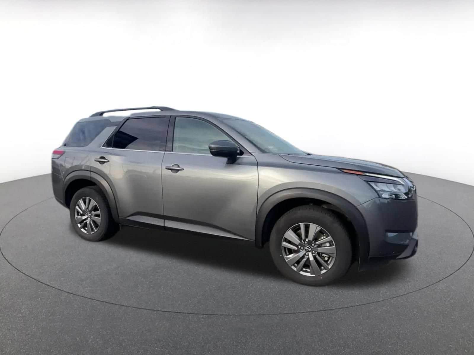 Thumbnail: 2025 Nissan Pathfinder - 2