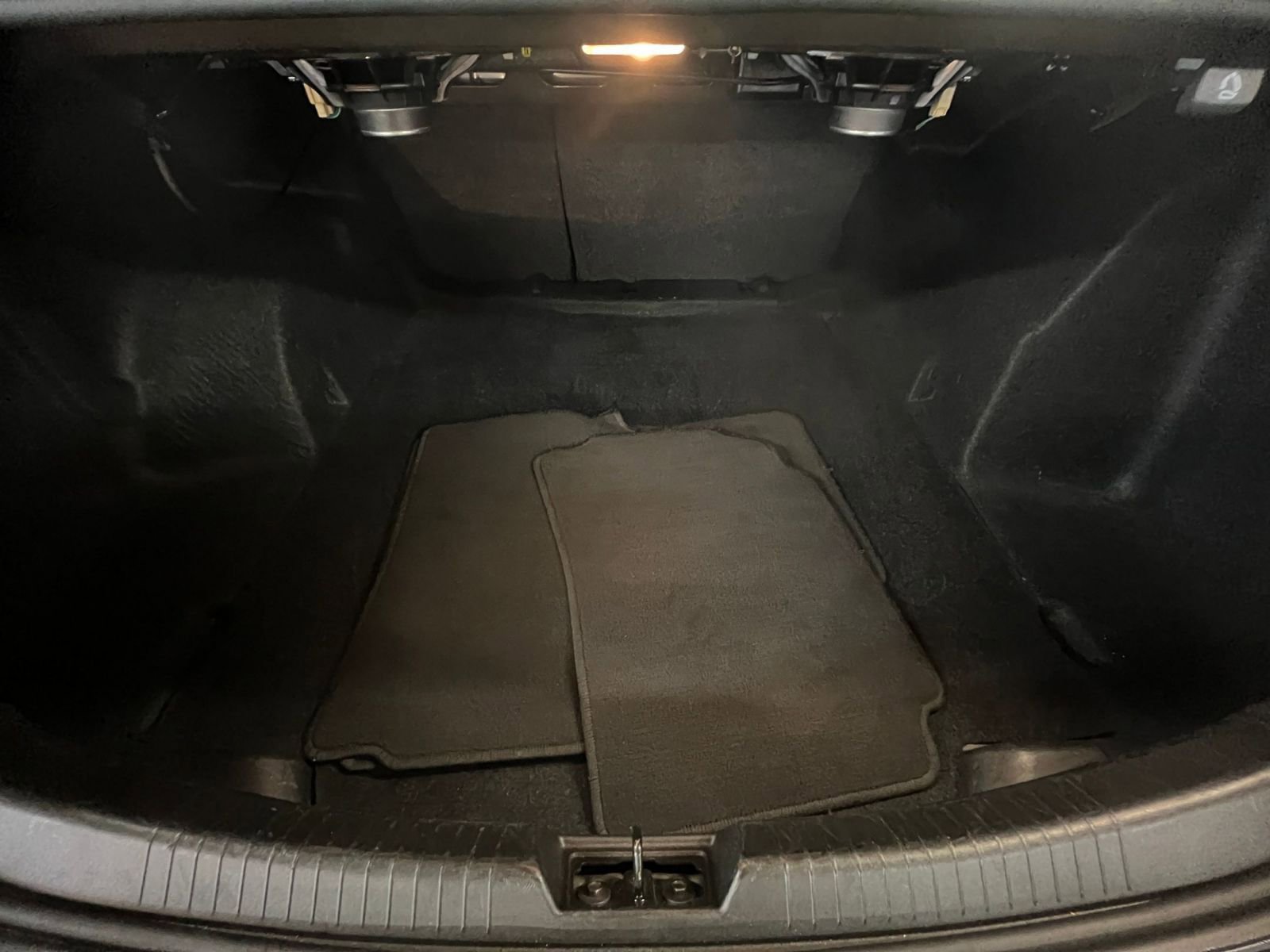 Thumbnail: 2024 Chevrolet Malibu - 33