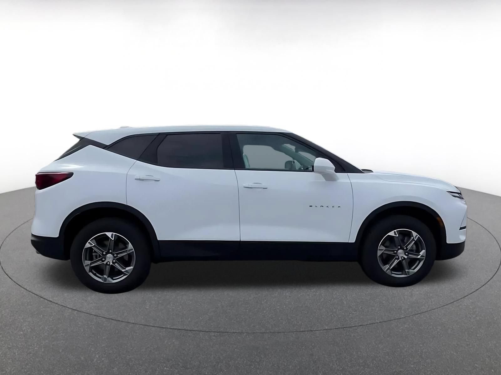 Thumbnail: 2025 Chevrolet Blazer - 13
