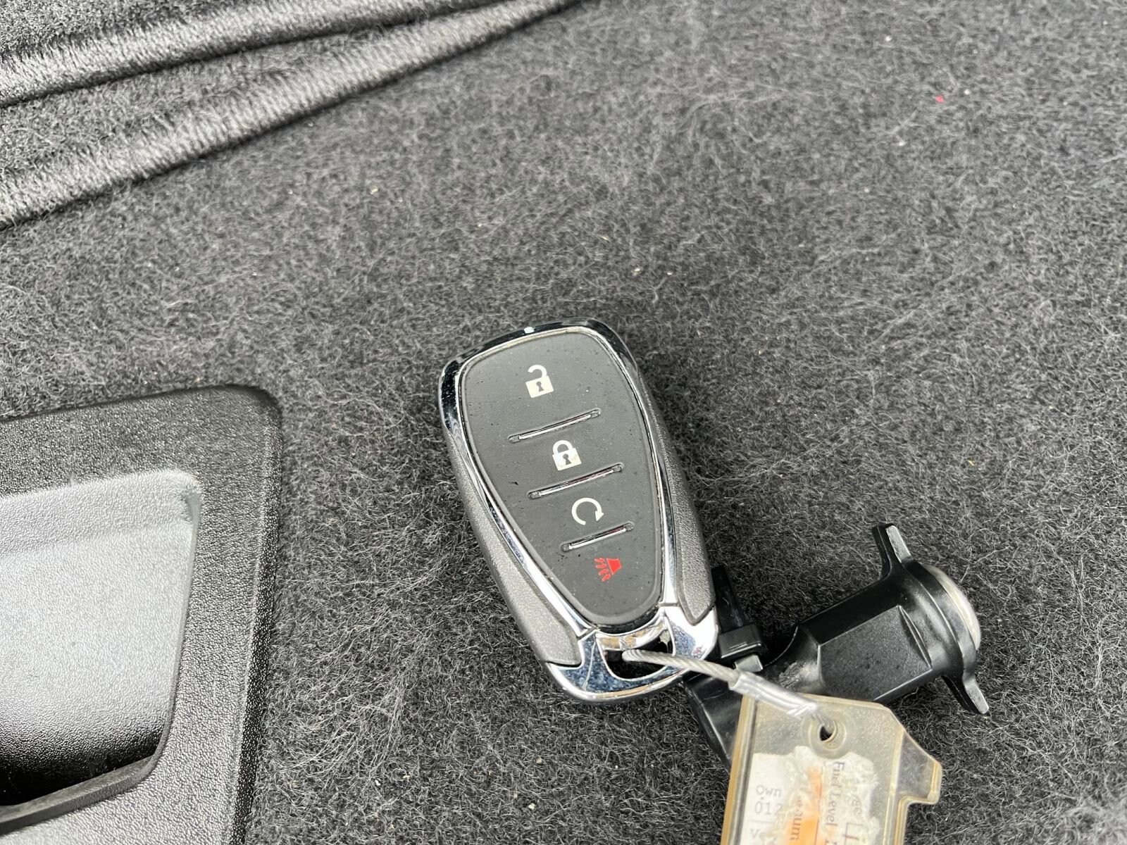 Thumbnail: 2025 Chevrolet Blazer - 25