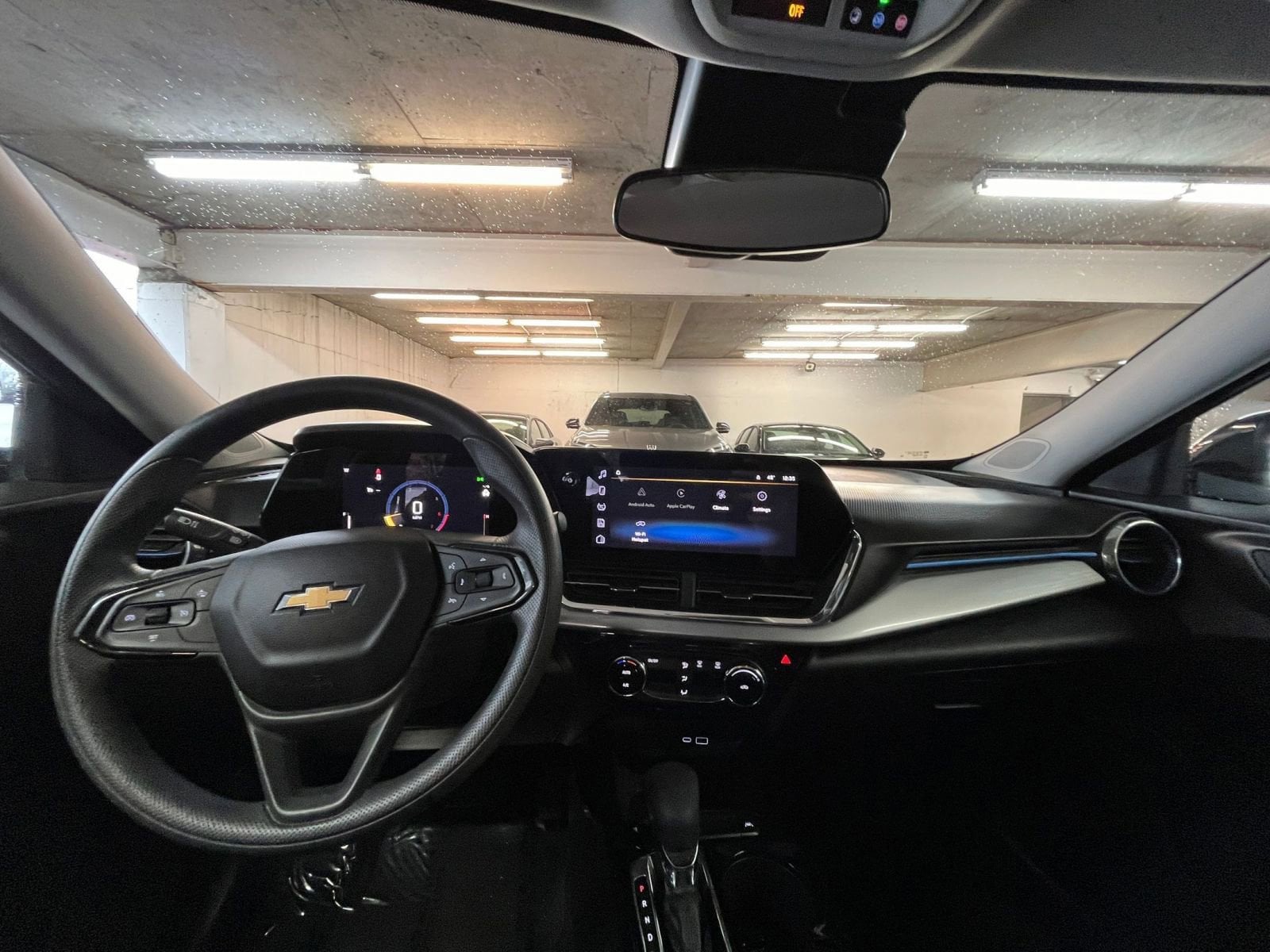 Thumbnail: 2025 Chevrolet Trax - 33