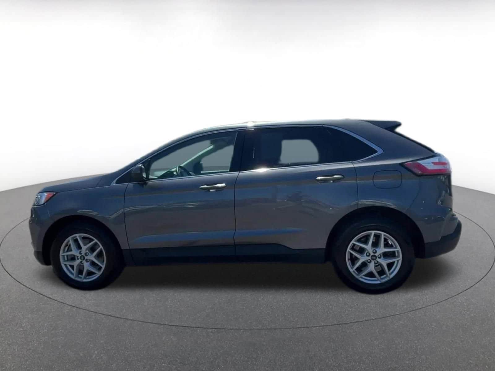 2024 Ford Edge SEL 8