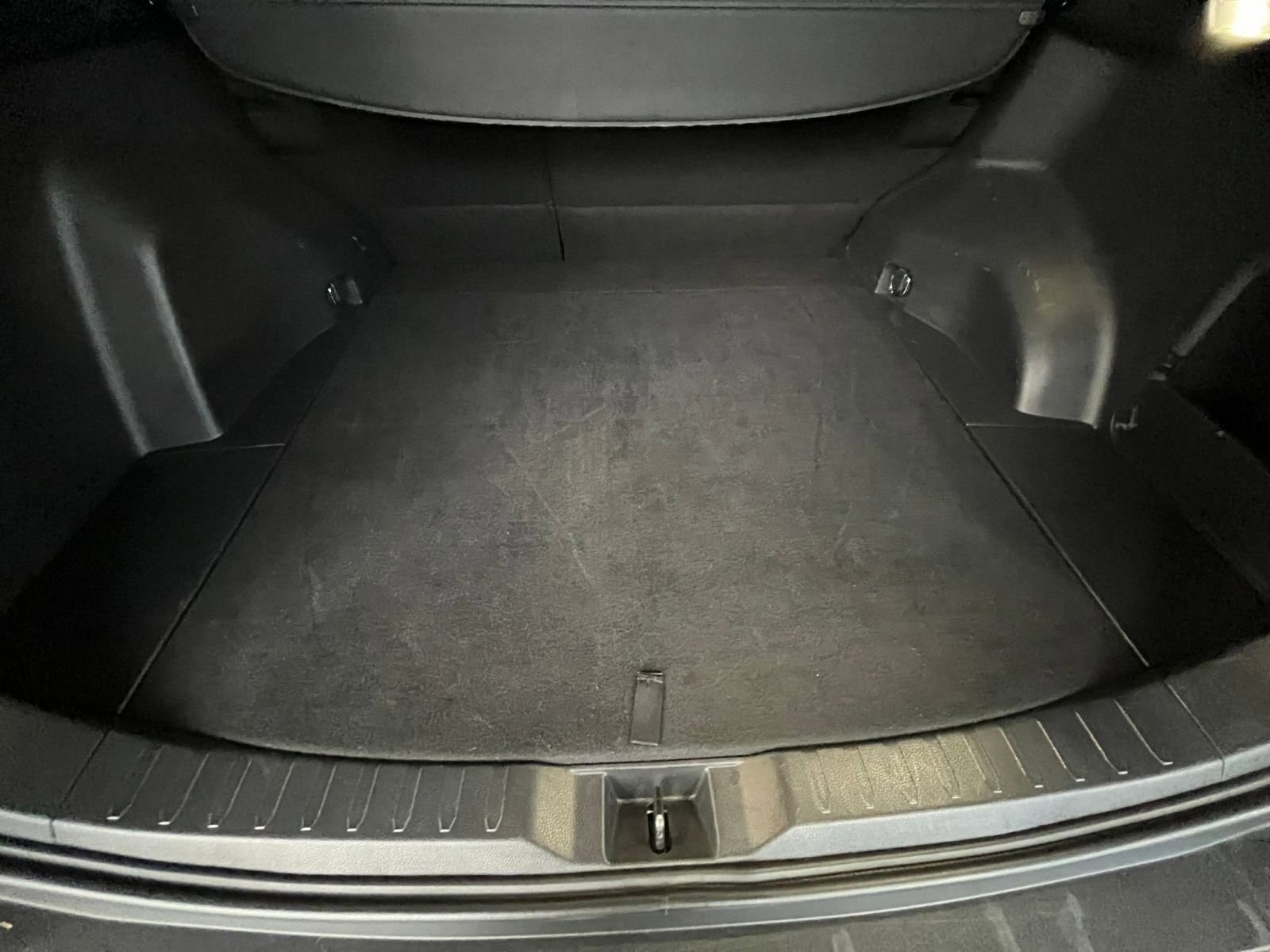 Thumbnail: 2025 Toyota RAV4 - 33