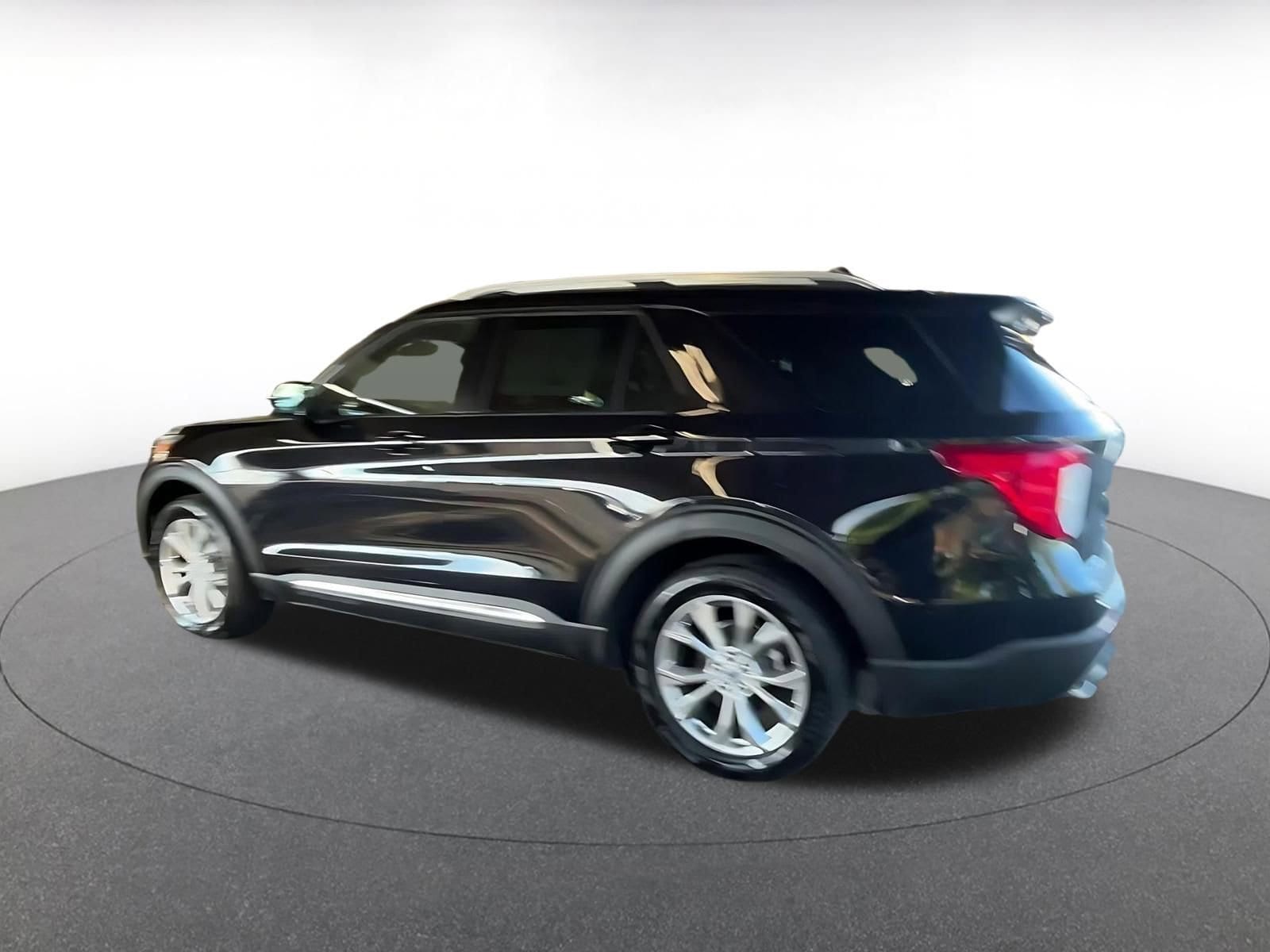 Thumbnail: 2023 Ford Explorer - 4