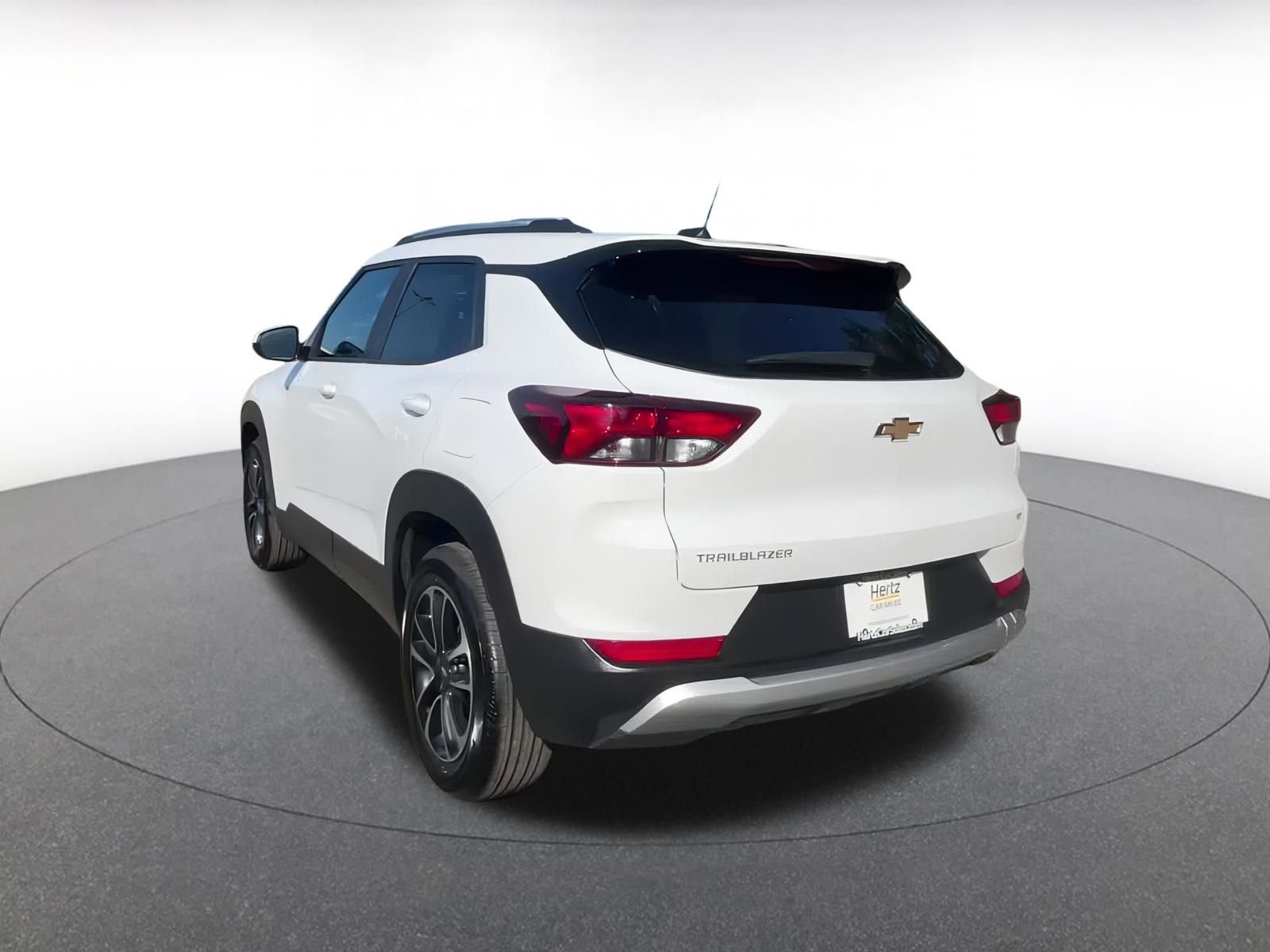 Thumbnail: 2025 Chevrolet TrailBlazer - 11