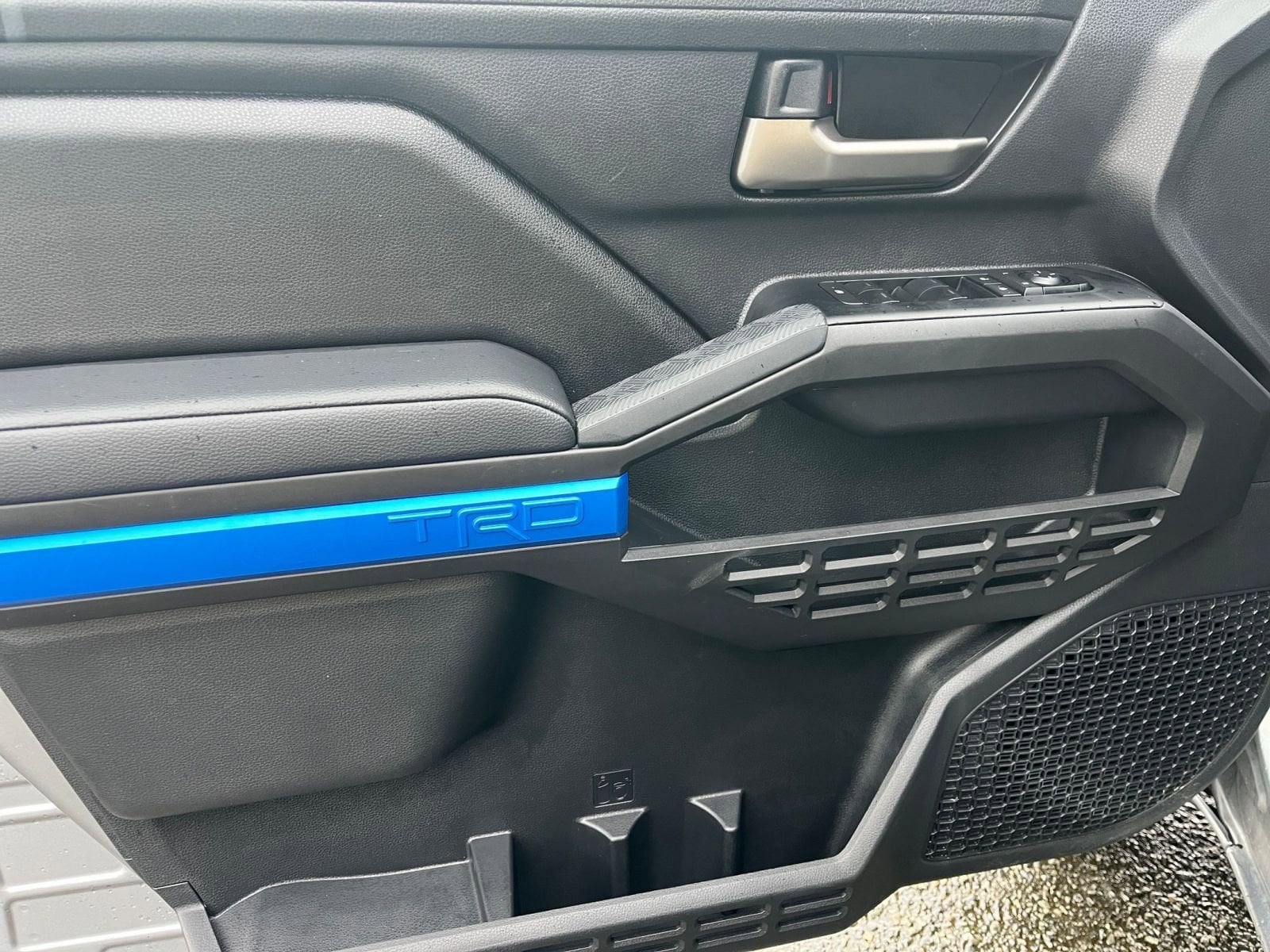 Thumbnail: 2025 Toyota Tacoma - 20