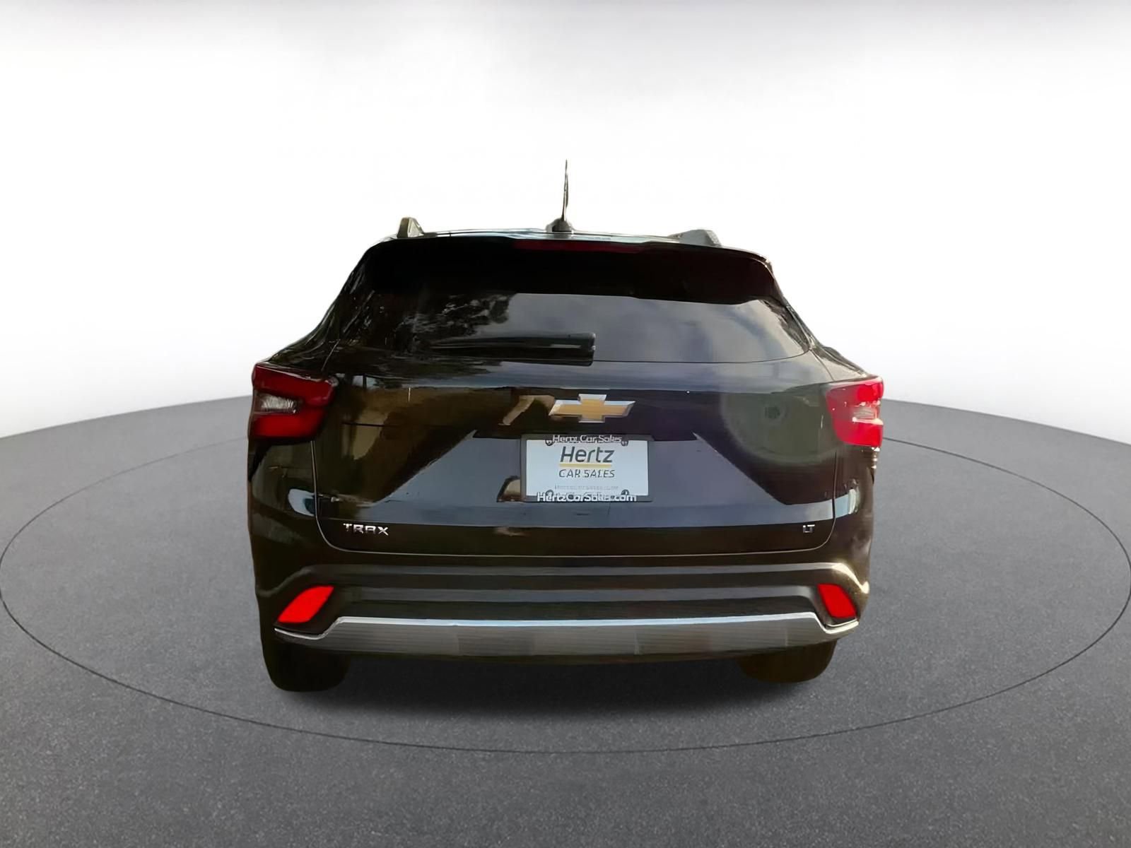 Thumbnail: 2025 Chevrolet Trax - 11