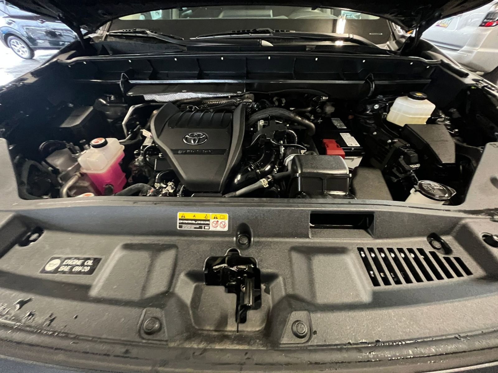 Thumbnail: 2025 Toyota Highlander - 34