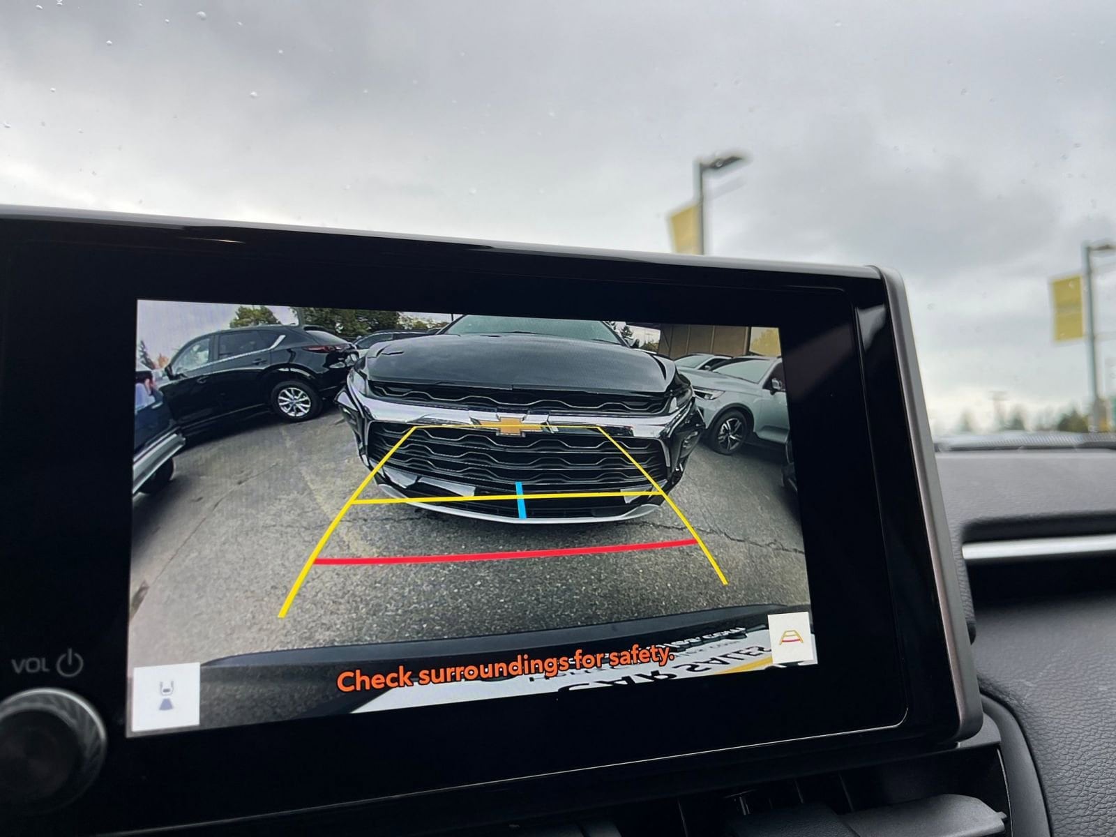 Thumbnail: 2025 Toyota RAV4 - 17