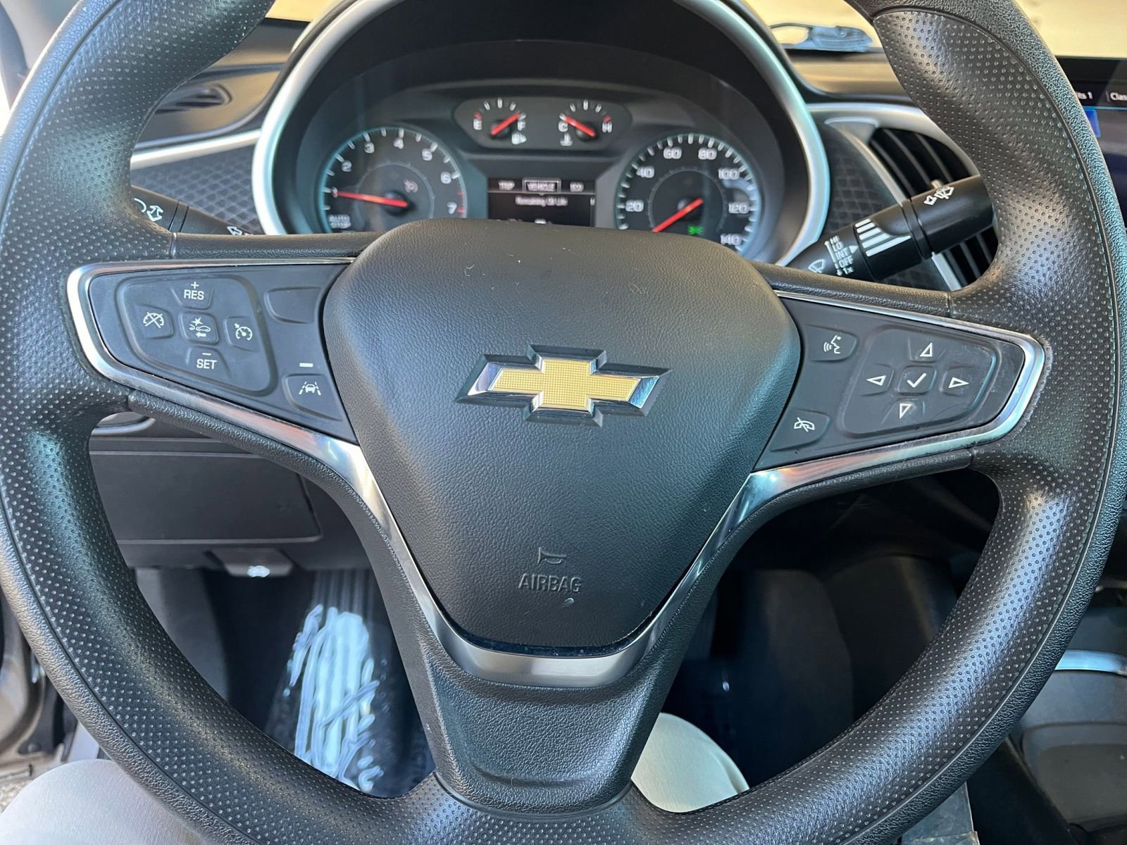 Thumbnail: 2023 Chevrolet Malibu - 28