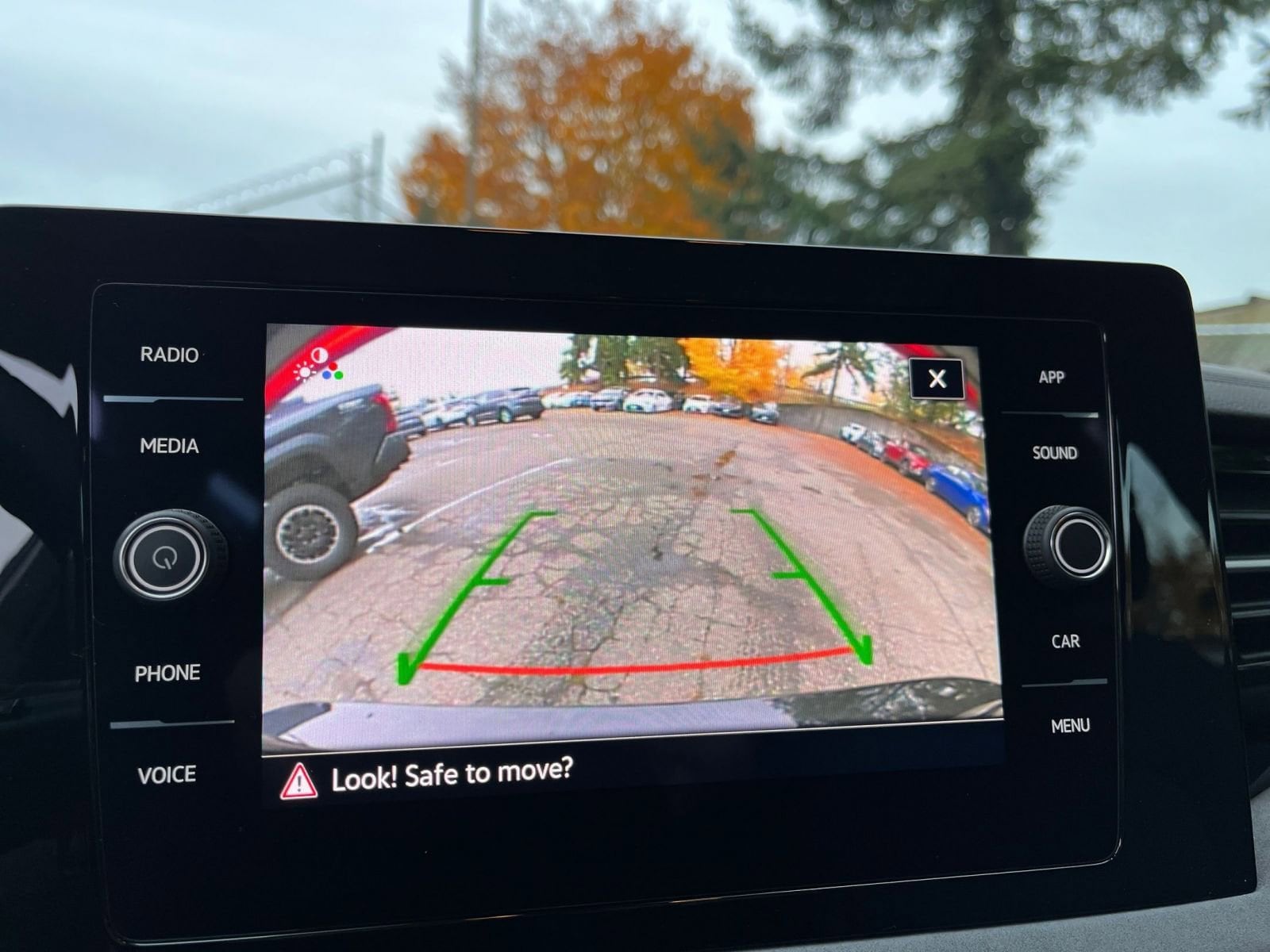 Thumbnail: 2025 Volkswagen Jetta - 17