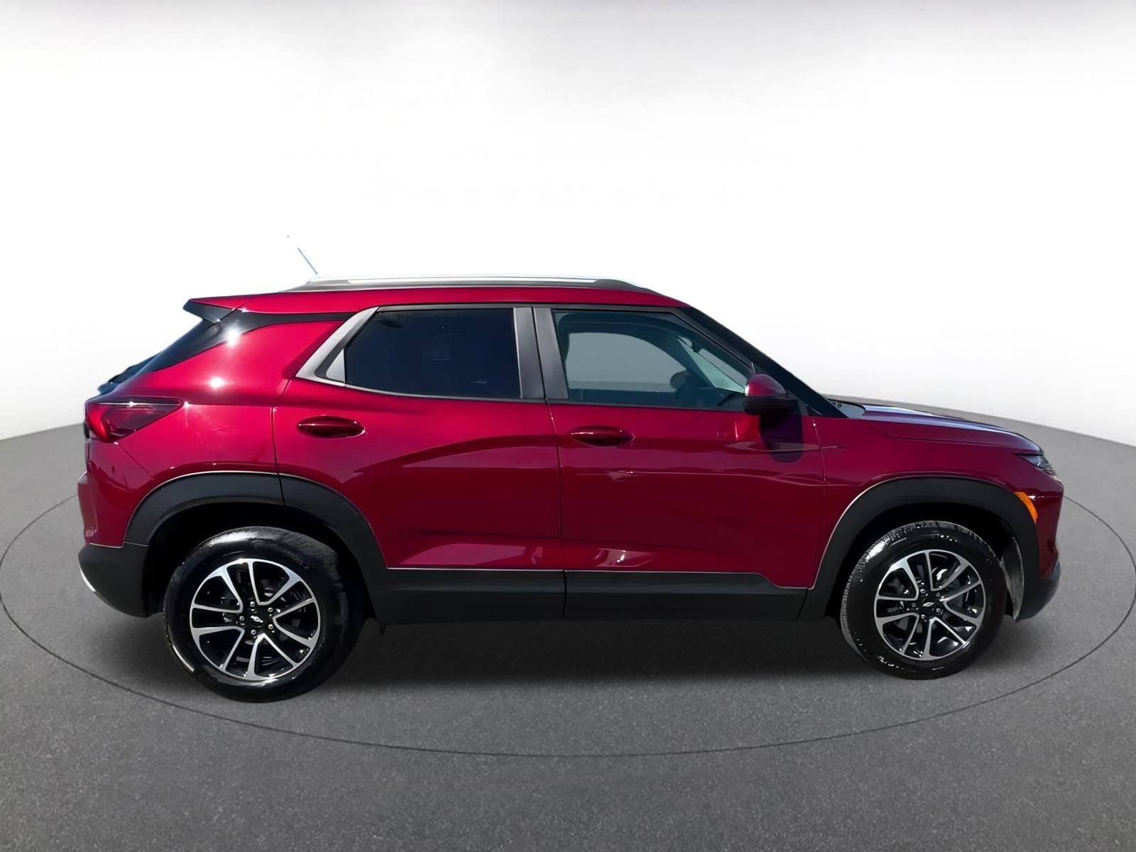 Thumbnail: 2024 Chevrolet TrailBlazer - 16