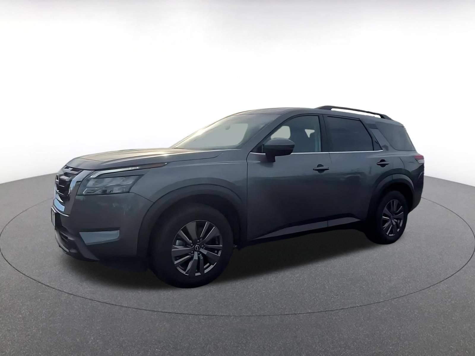Thumbnail: 2025 Nissan Pathfinder - 8