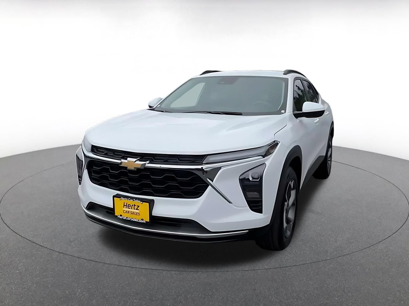 Thumbnail: 2025 Chevrolet Trax - 6