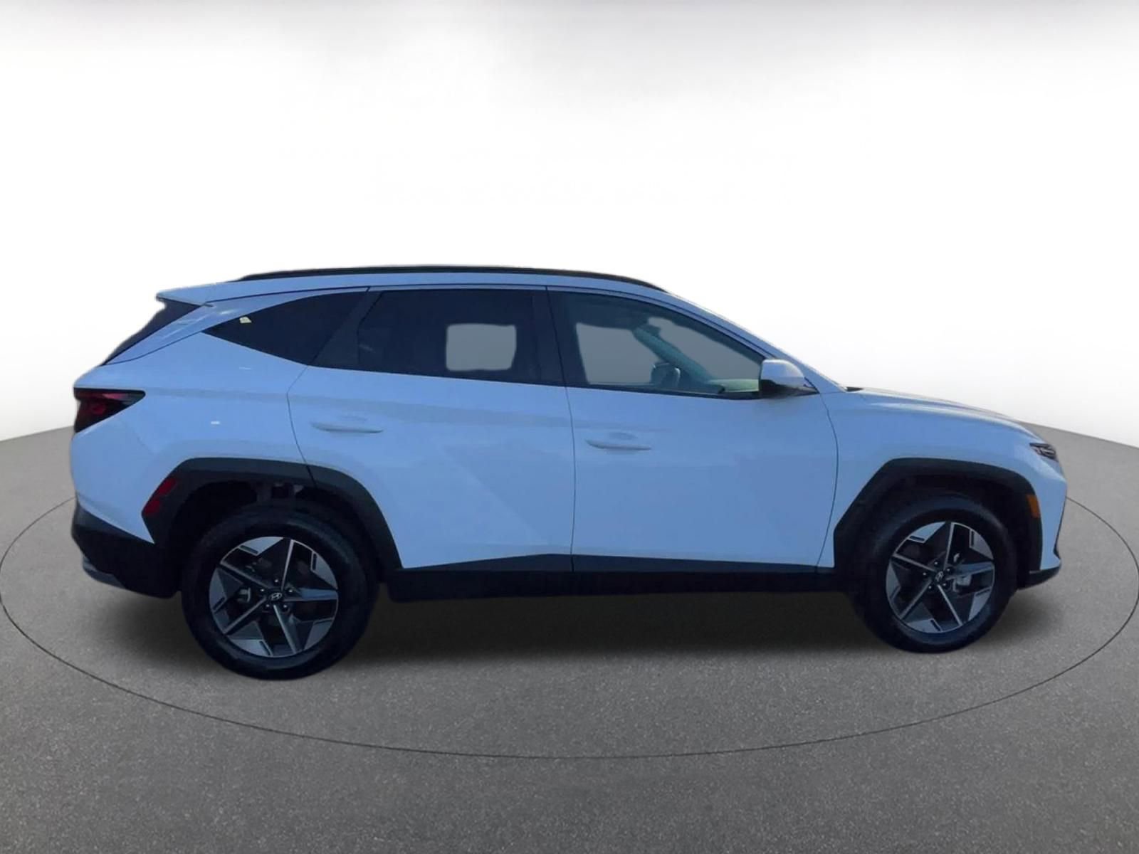 Thumbnail: 2025 Hyundai Tucson - 16