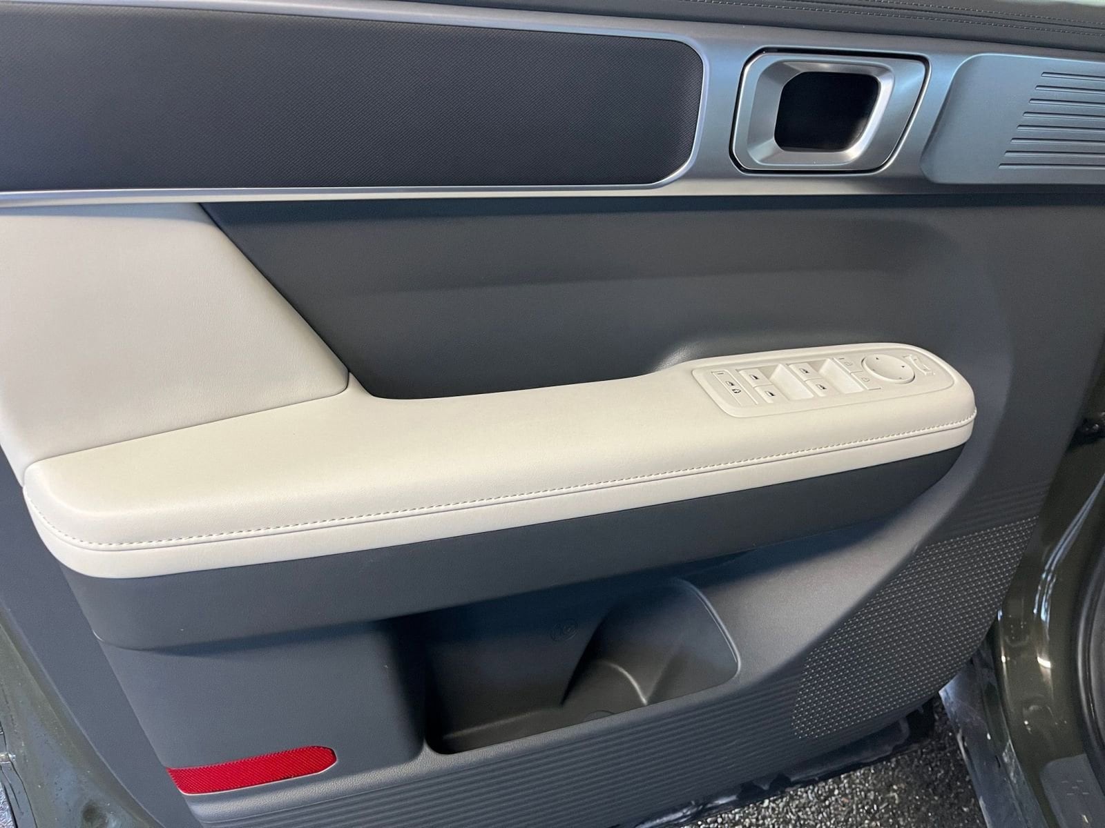 Thumbnail: 2025 Hyundai Santa Fe - 20