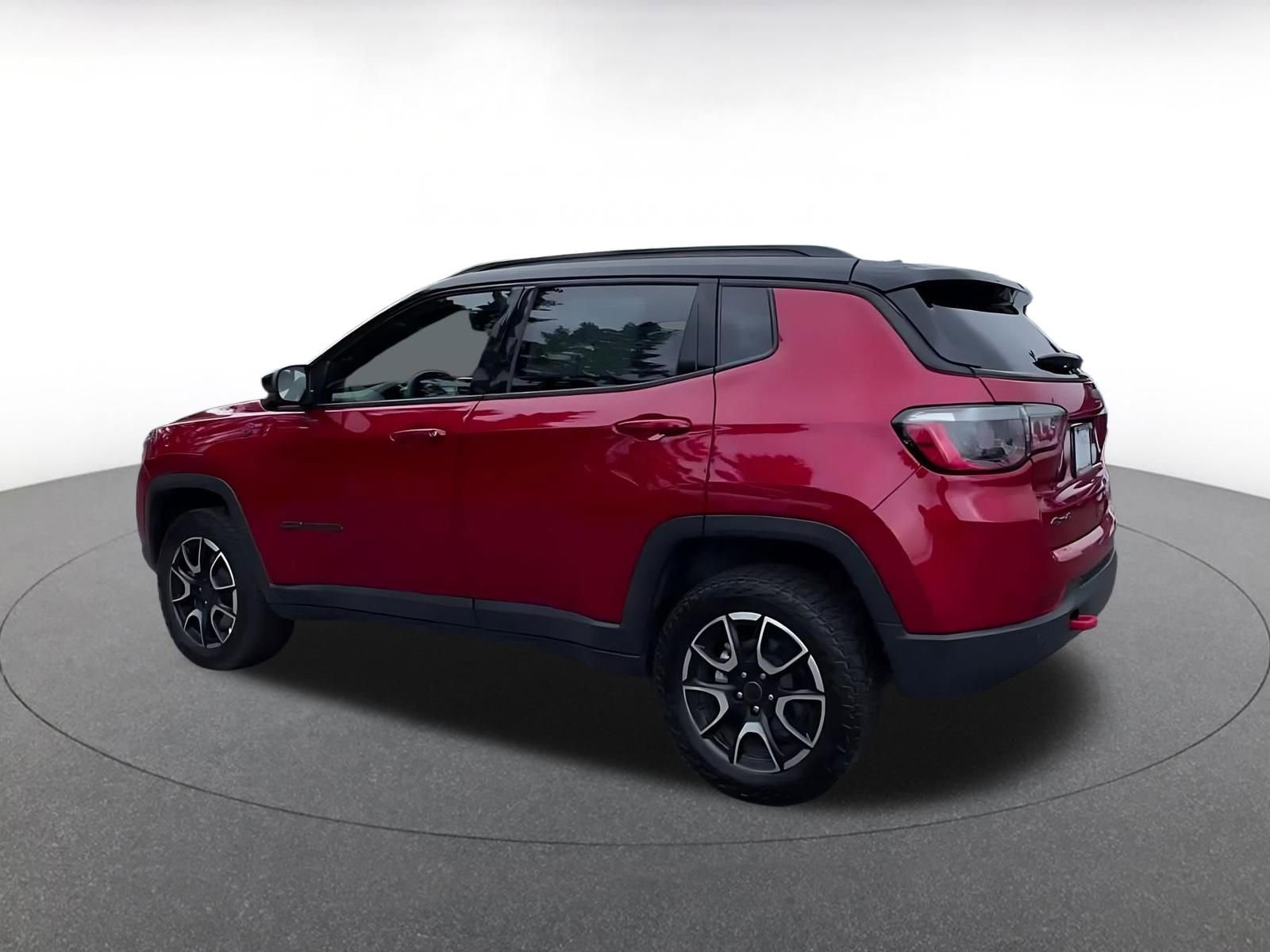 Thumbnail: 2025 Jeep Compass - 9