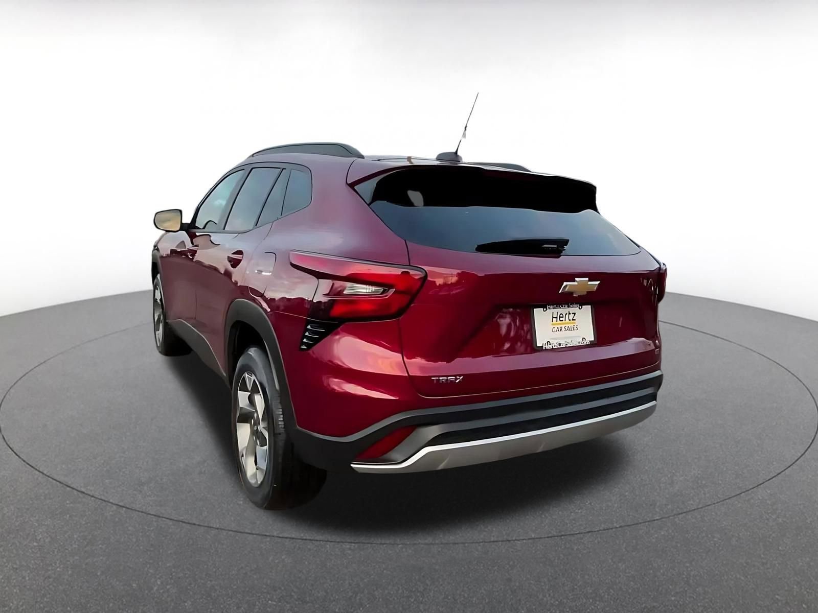 Thumbnail: 2025 Chevrolet Trax - 11