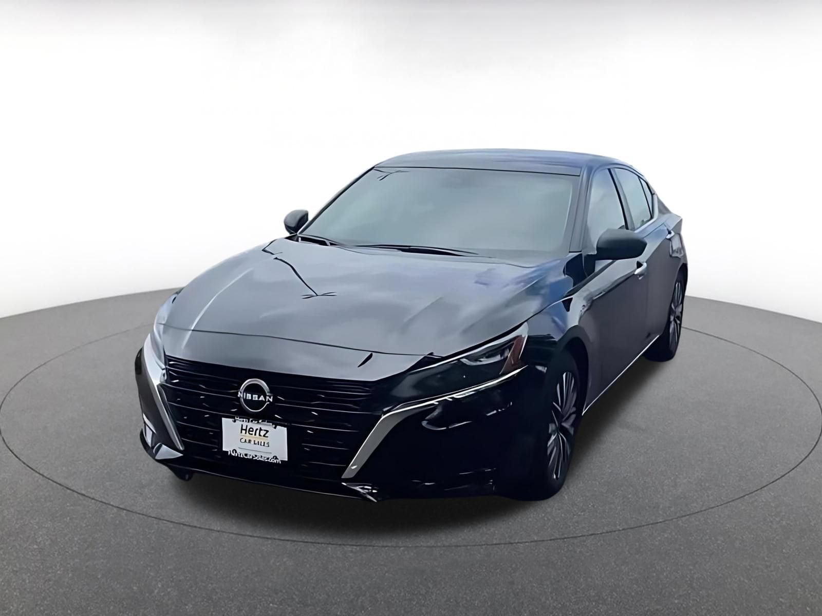 Thumbnail: 2025 Nissan Altima - 7