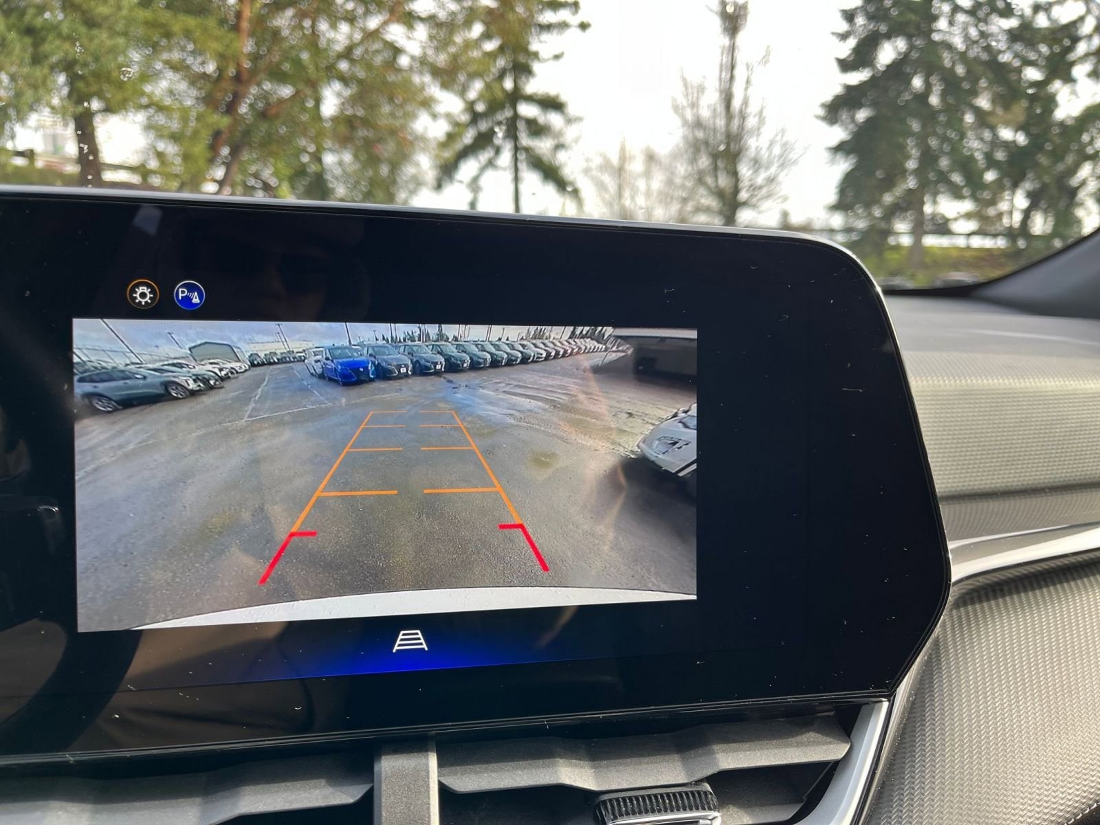 Thumbnail: 2025 Chevrolet Equinox - 24