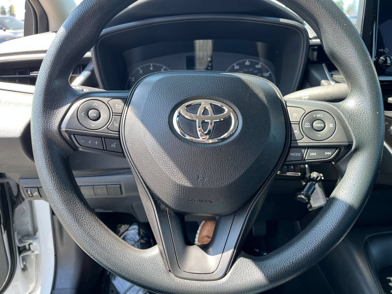 Thumbnail: 2025 Toyota Corolla - 27
