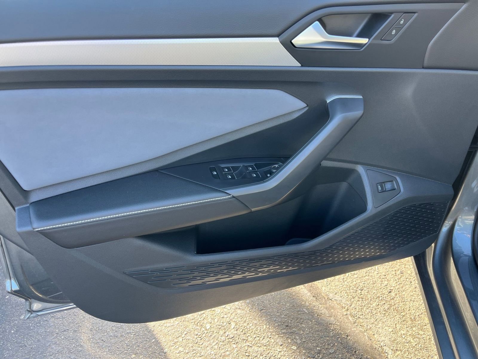 Thumbnail: 2025 Volkswagen Jetta - 20