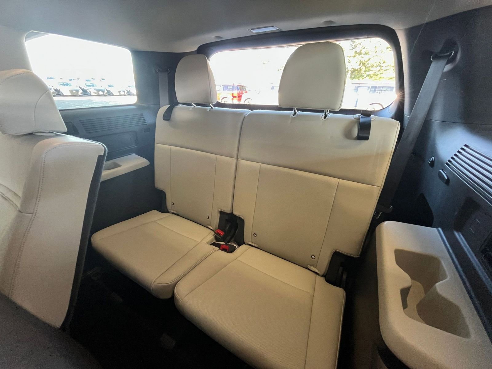 Thumbnail: 2025 Hyundai Santa Fe - 31