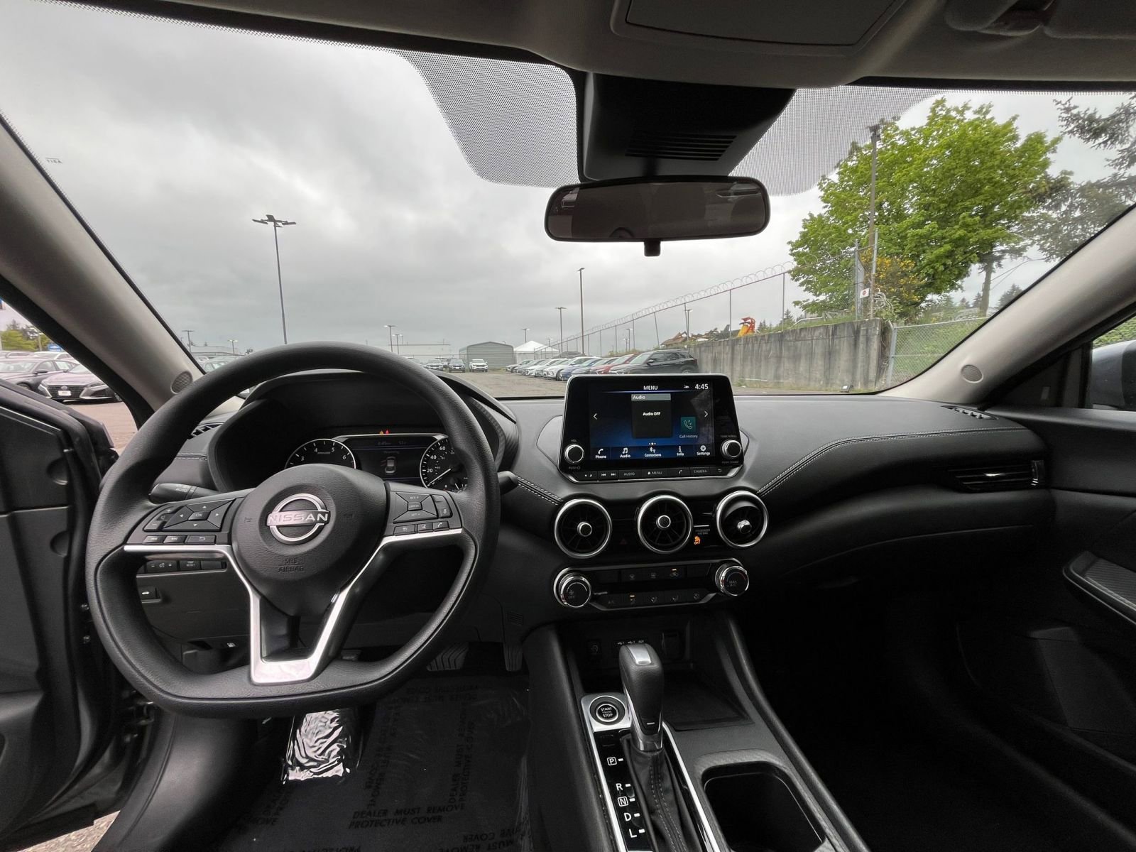 Thumbnail: 2025 Nissan Sentra - 33
