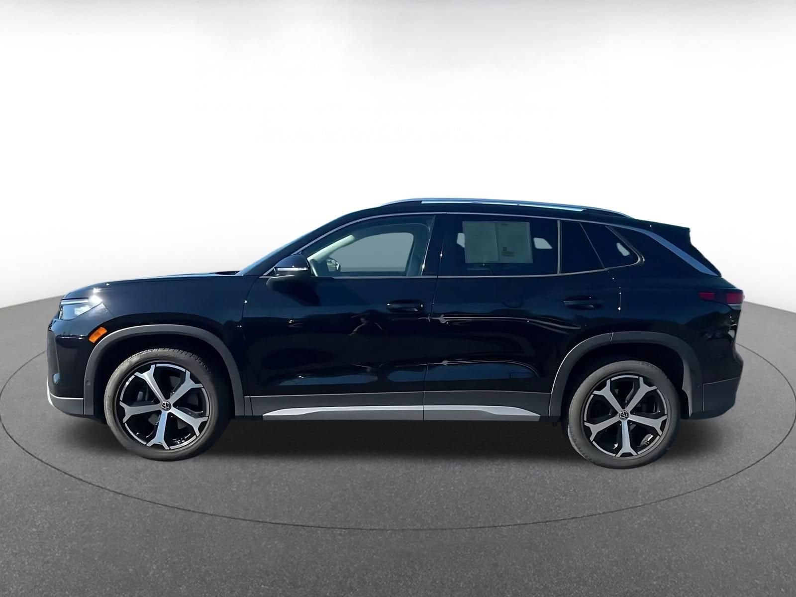 Thumbnail: 2026 Volkswagen Tiguan - 8